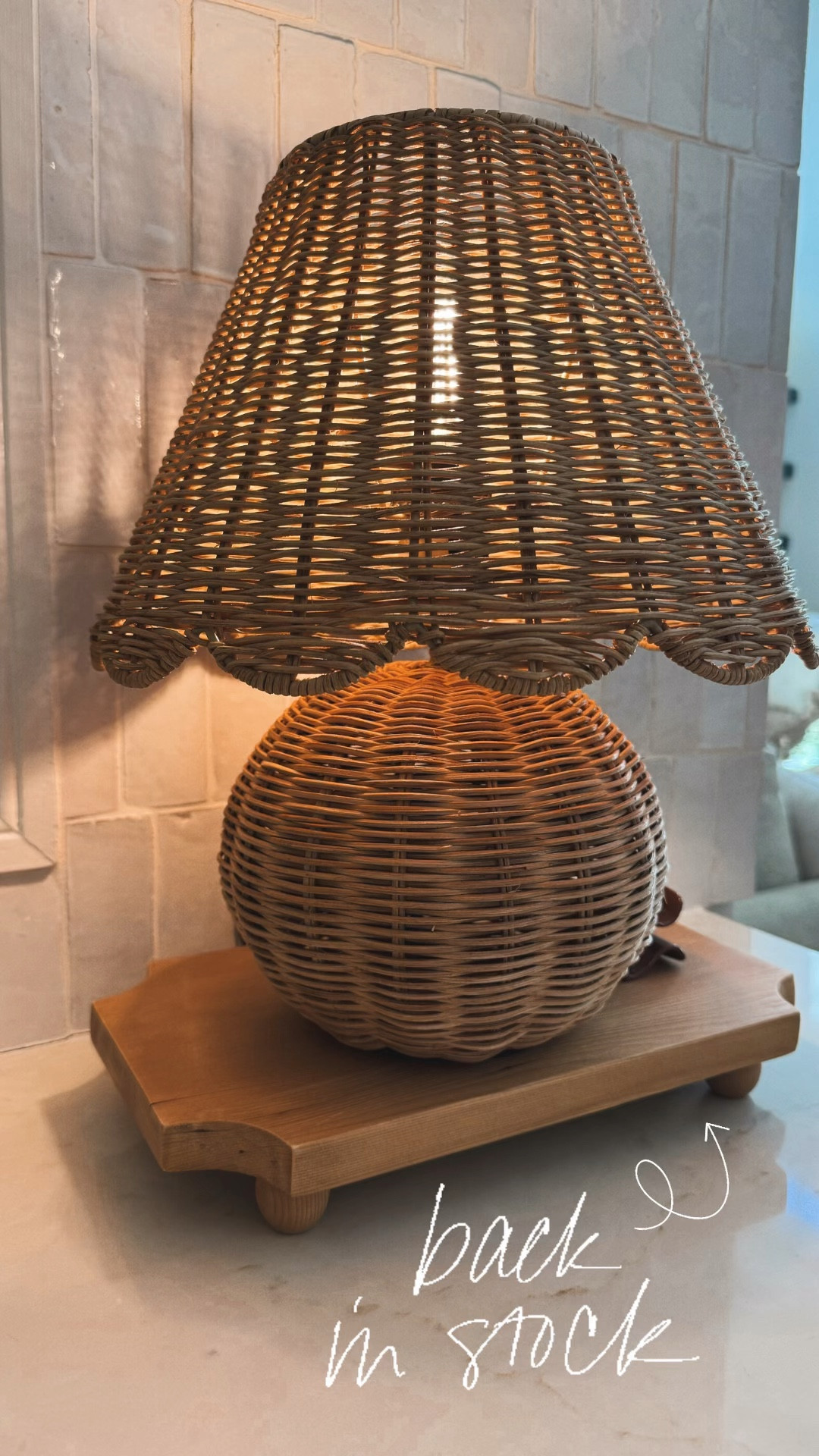 Warm kitchen corner >>>> this lamp is back in stock right now! RUN🏃‍♀️😍💡 it’s absolutely gorgeous! 

Planning to add shelves above eventually but I love this little bit of warmth in this spot for now! Also linked the riser + some similar options! 🤎

McGee and co / target / studio McGee / rattan lamp / home decor / kitchen / interior design / kitchen decor inspo / target finds / Holley Gabrielle / woven texture


#LTKHome #LTKFindsUnder100 #LTKStyleTip