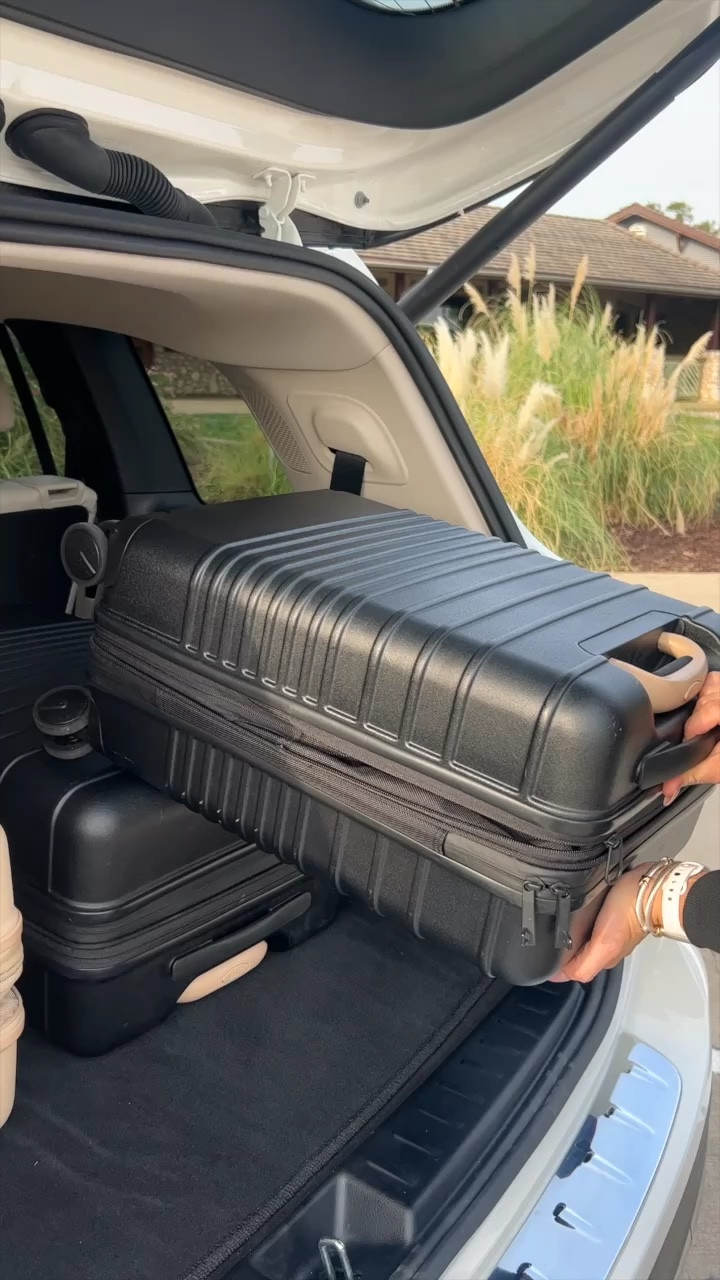 AMAZON TRAVEL OUTFIT to LTK CON ✈️ headed to Dallas for the LTK Conference this week in my 2-piece set from Amazon comes in additional great neutrals for fall, wearing a size small fits tts. 

Travel Outfit, LTK Con, Amazon Travel Outfit, Amazon Fall Outfit, Fall Outfits, Madison Payne

#LTKtravel #LTKCon #LTKSeasonal