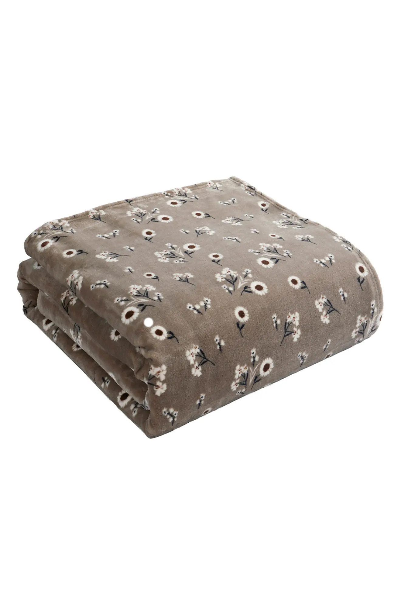 Daisy Faux Shearling Throw Blanket | Nordstromrack | Nordstrom Rack