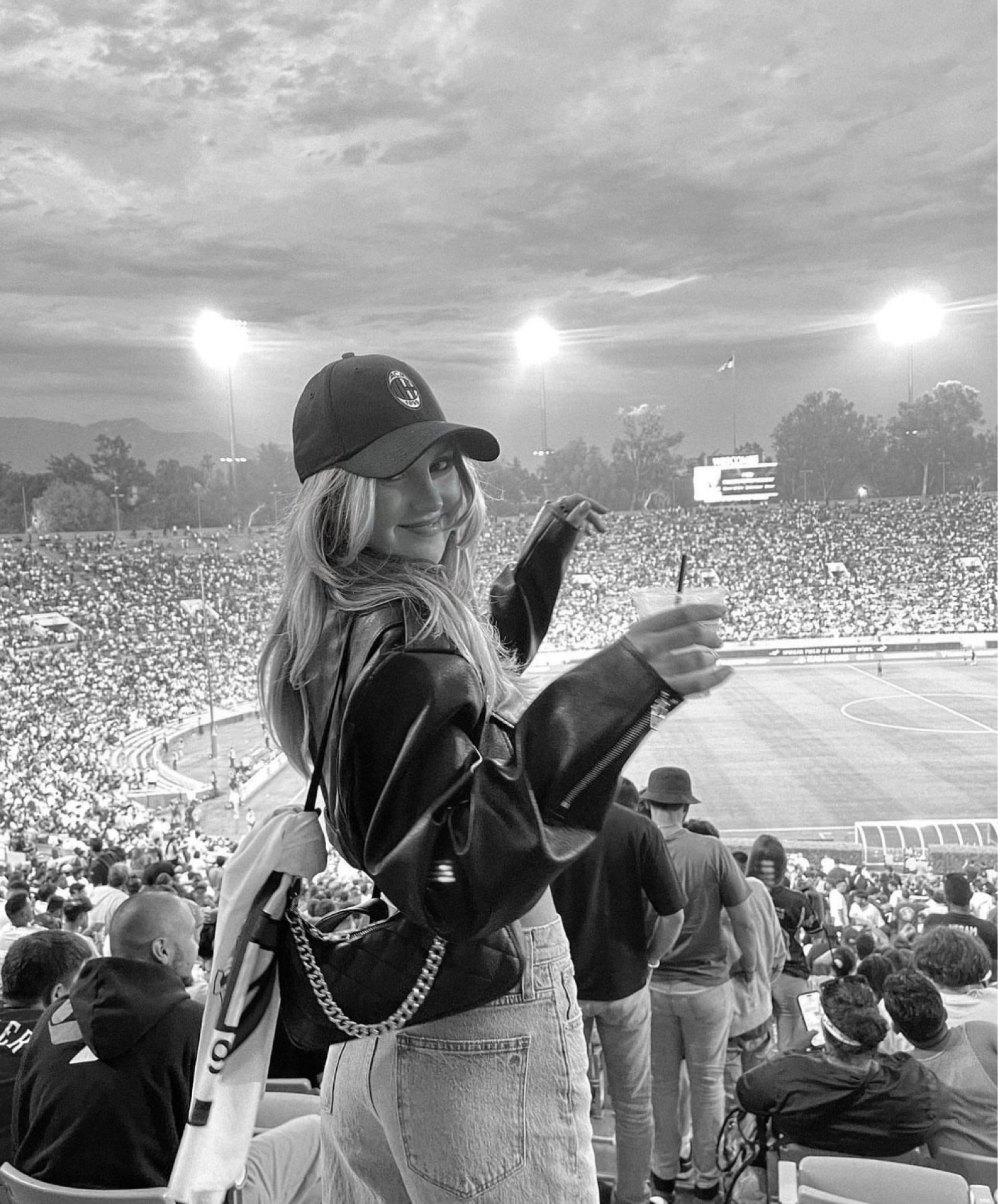 Sport game outfit inspo - trendy fashion - casual outfit ideas - leather jacket outfits - styling tips - chic accessories - sporting event outfits - fall fashion - Sunday football outfits 

#LTKSeasonal #LTKstyletip