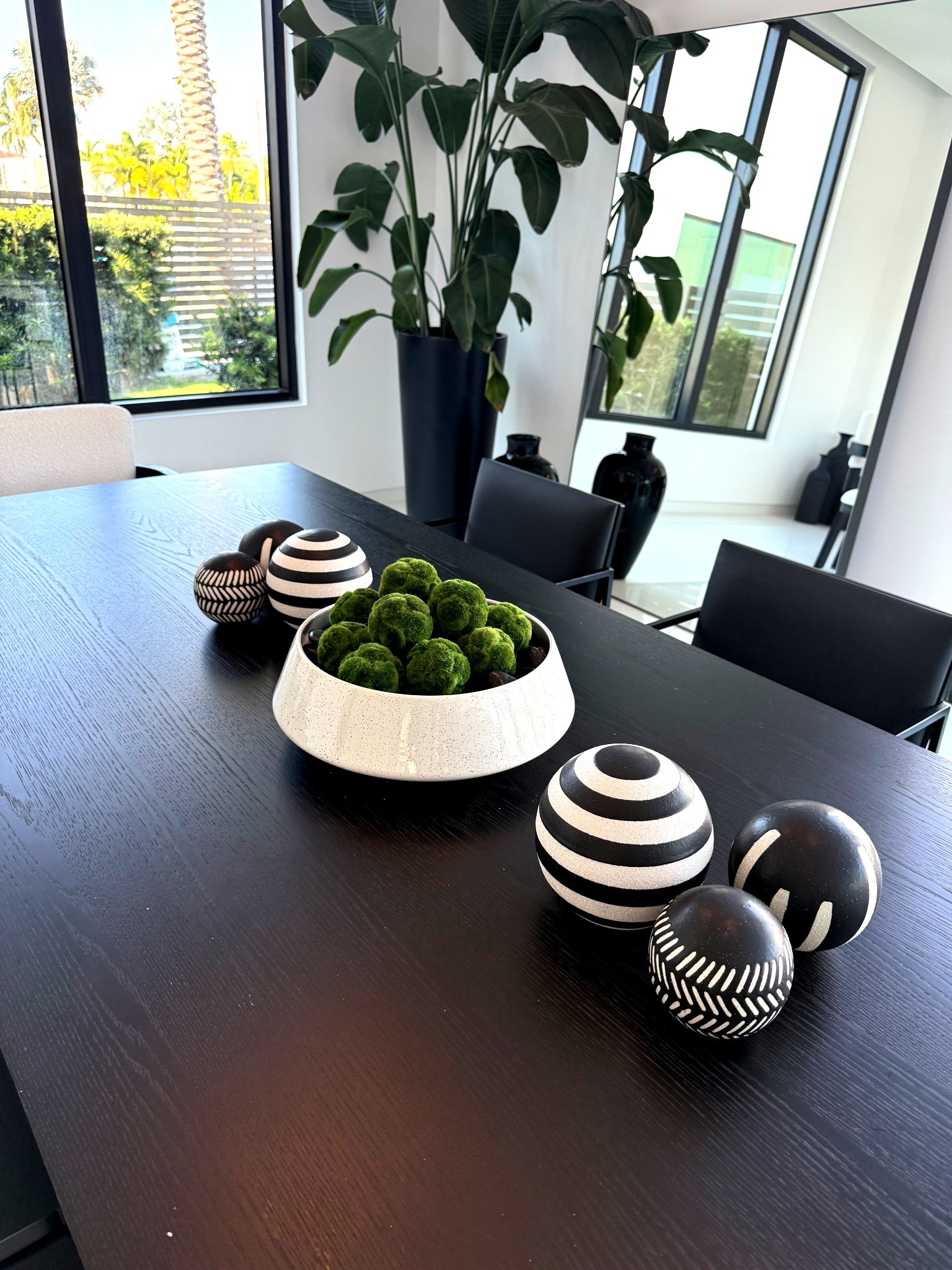 HOME- accessories finds- adding a touch of design to your dining room table. 

#LTKFindsUnder100 #LTKHome #LTKStyleTip