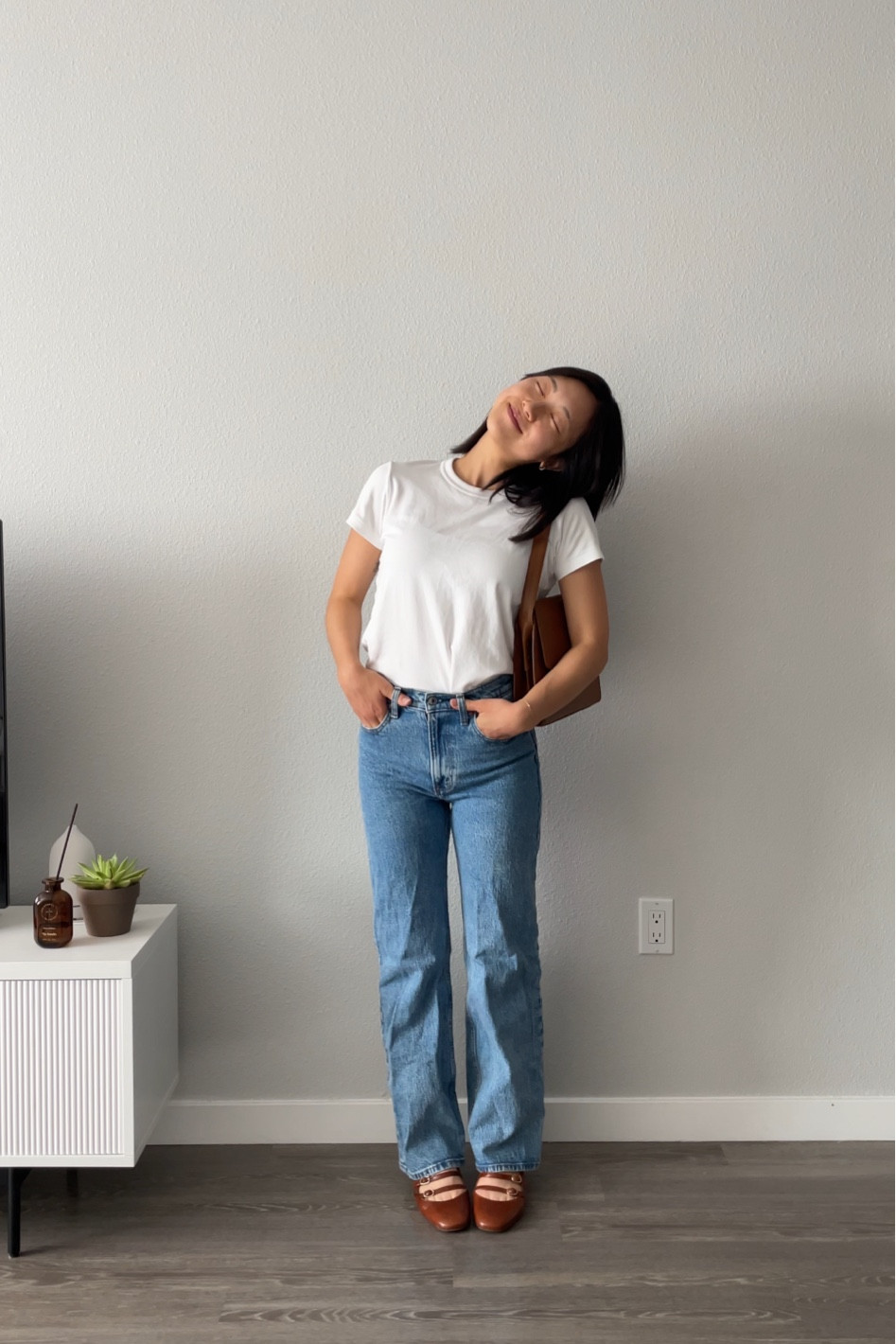 The only white t-shirt you need 

#LTKsummer #LTKkorea #LTKstyletip