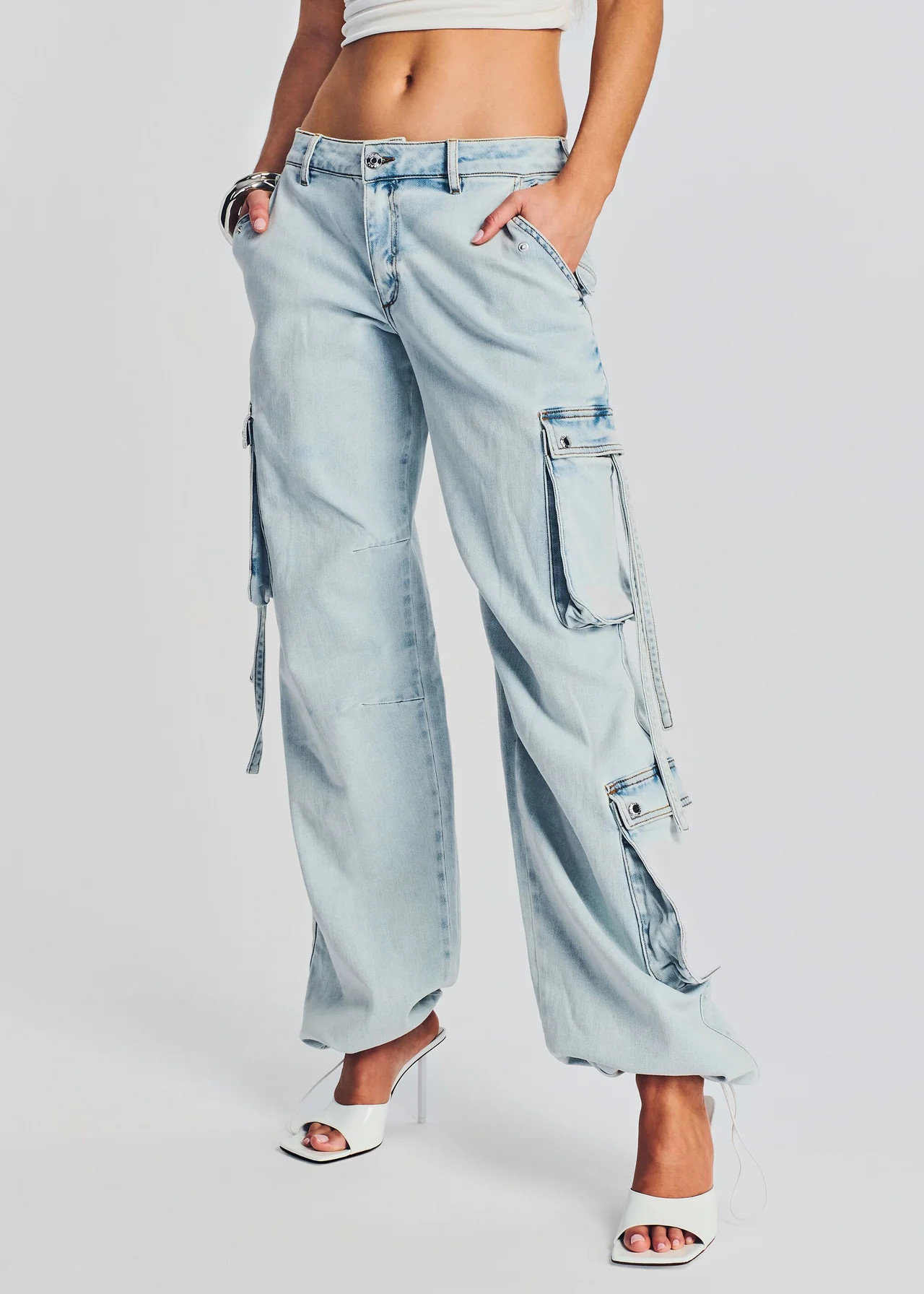 Samira Low Rise Cargo Jean | Retrofete
