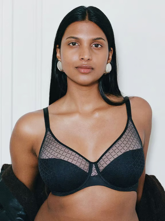 Norah Chic Underwire Bra Black | Chantelle Lingerie