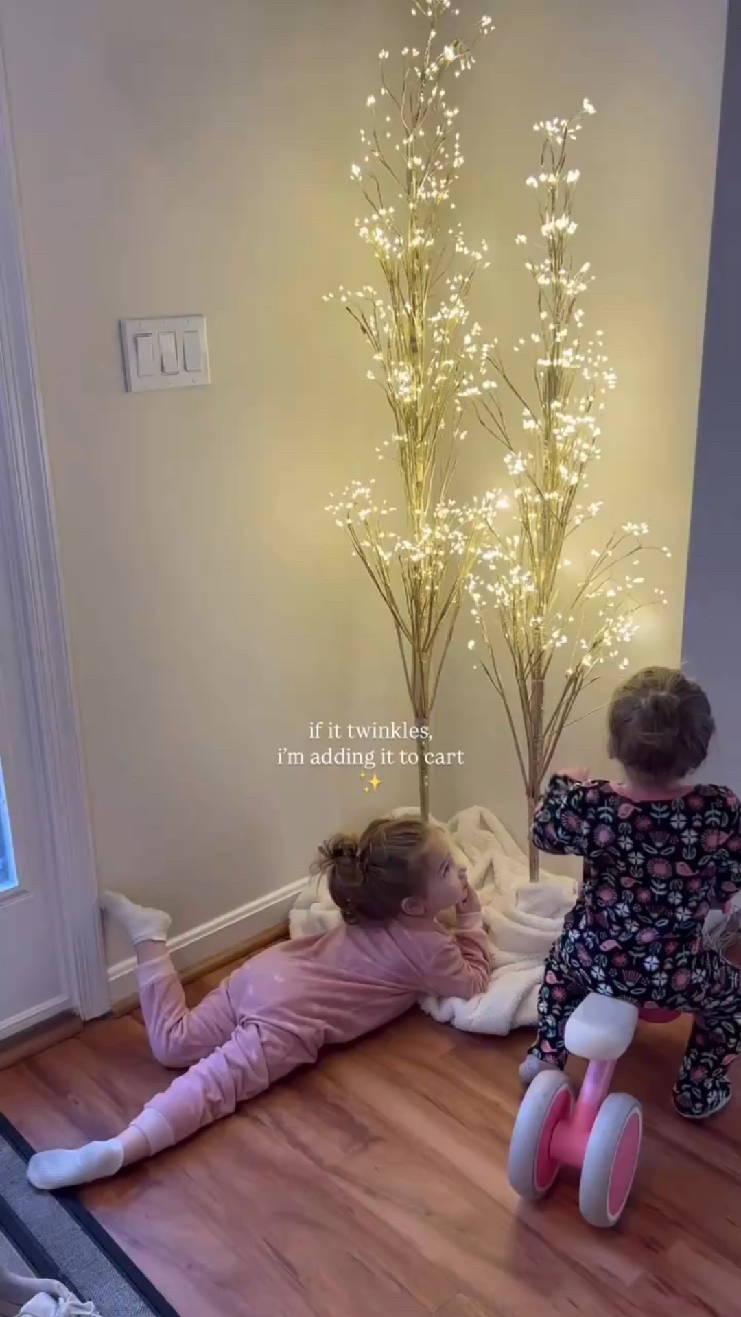 Seasonal | Christmas | home decor | twinkle | christmas tree | holiday decor 

#LTKSeasonal #LTKHome #LTKFindsUnder100
