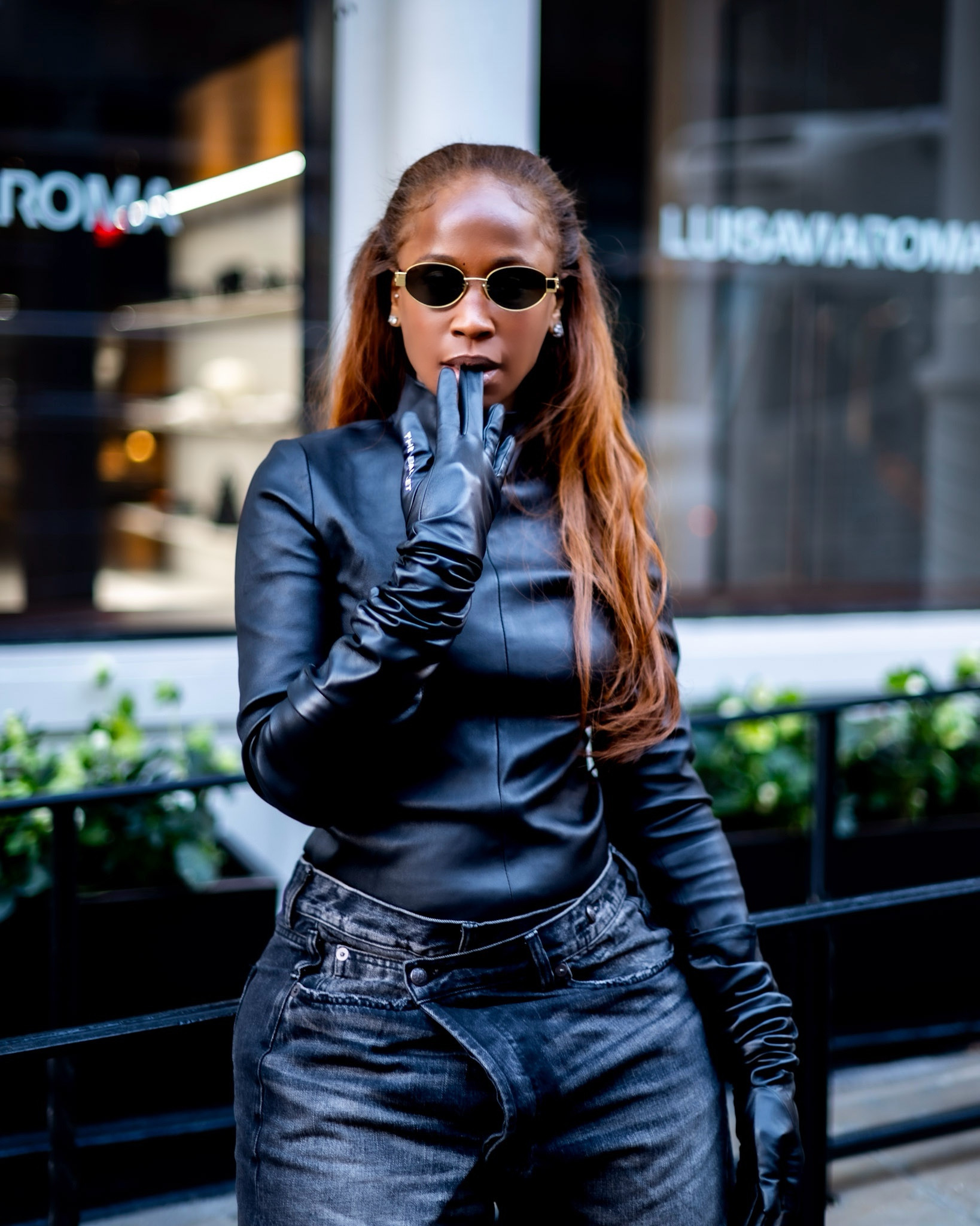 The Ballet Merch Goods 📍soho nyc
Top: the ballet leather T 
Gloves: the ballet 
Jeans: r13
Boots: Chanel 
Sunglasses: Celine 

#LTKStyleTip #LTKBeauty