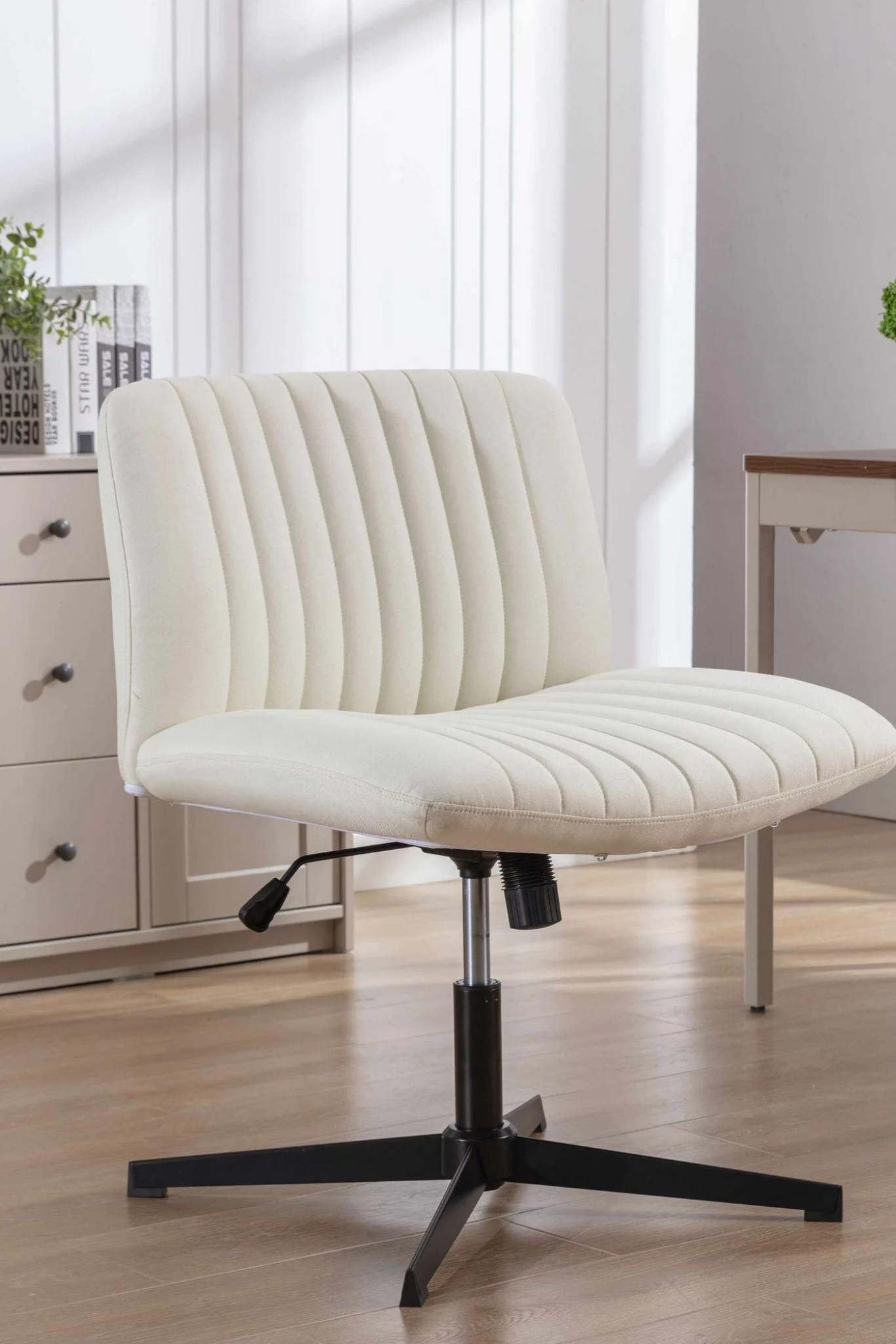 So cozy and comfortable office chair

#LTKstyletip #LTKhome #LTKMostLoved