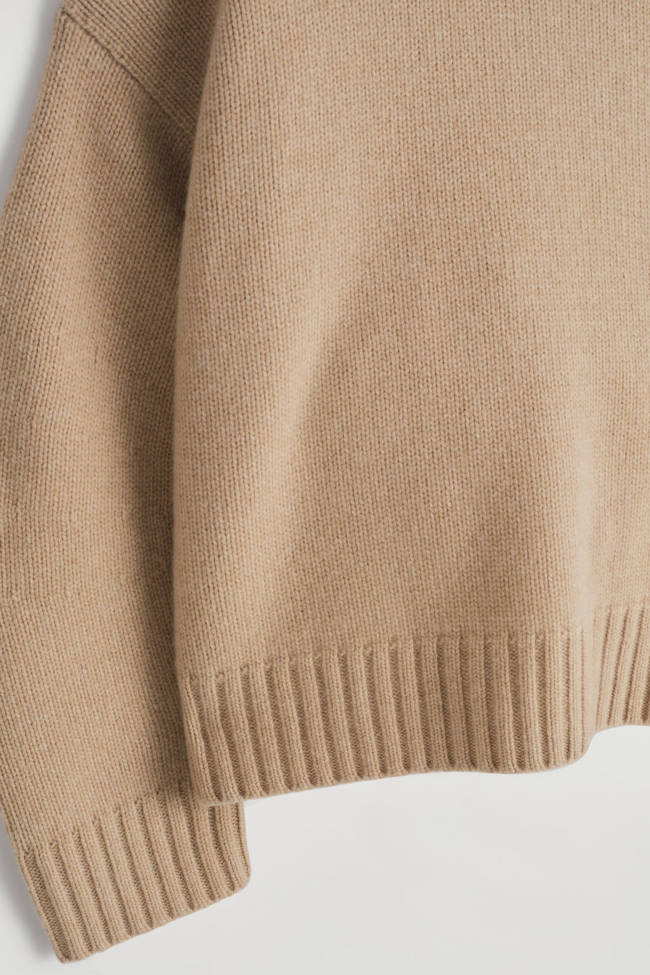 CHUNKY PURE CASHMERE CREW-NECK SWEATER - BEIGE | COS US | COS (US)