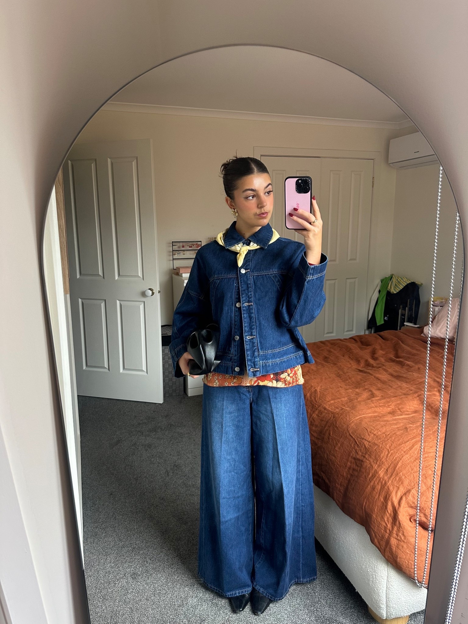 The coolest double denim set ever (and to think it’s kikki K?!)

I wear a size S in both the denim jacket and wide leg jeans

#LTKautumn #LTKjeans #LTKaustralia