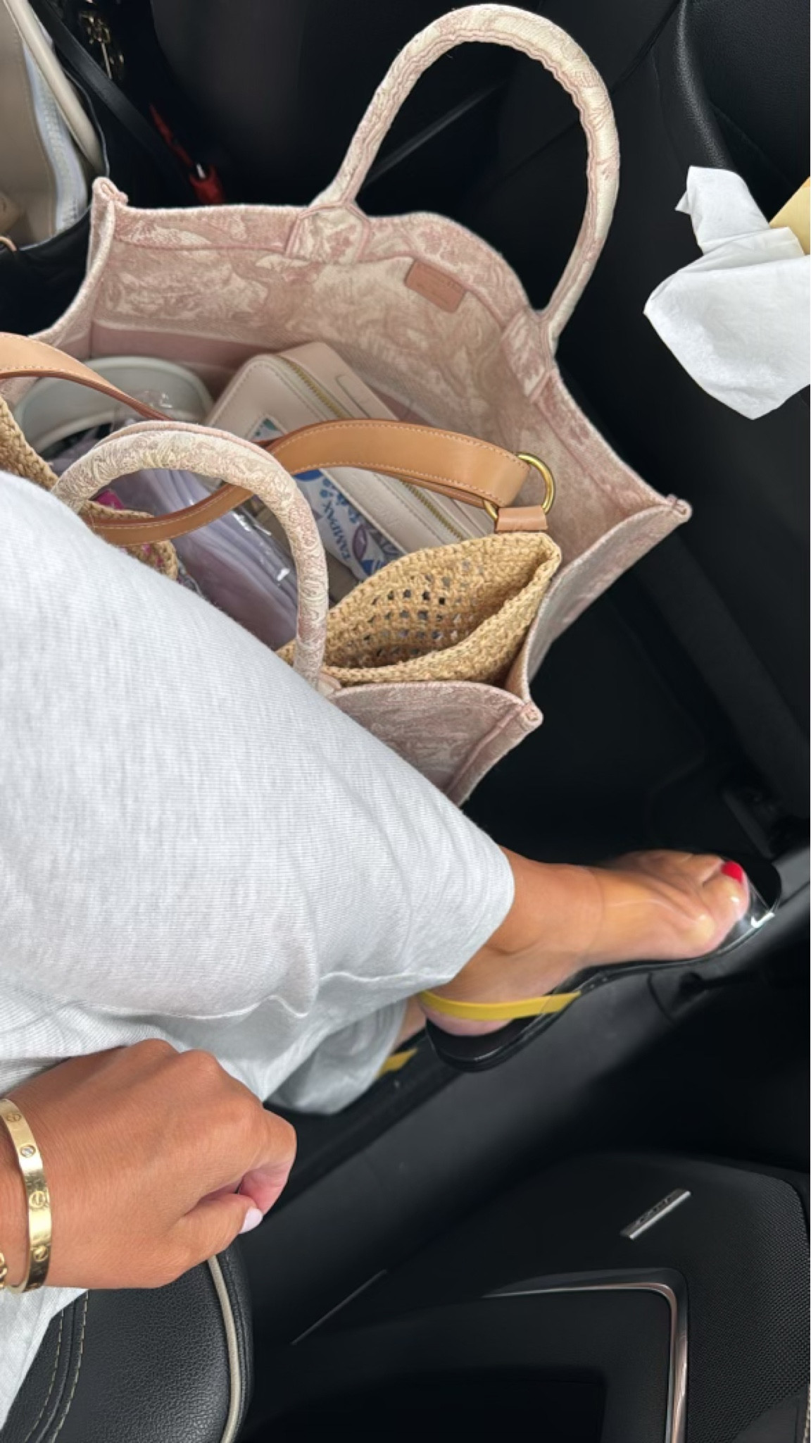 travel look xx

#LTKShoeCrush