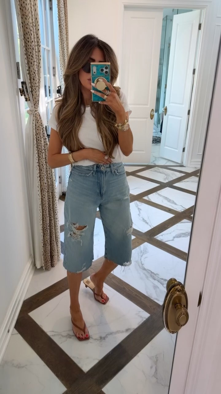 How cute are these jorts?! I’m wearing a US 2 in the pants and small in the top! 

Zara fashion, Zara finds, Nordstrom,  Early fall outfits, Teacher outfits, Casual fall outfits, White tshirt, Fall outfits women, Autumn outfits, Gemme Beauty, Emily Gemma

#LTKgrwm #LTKdayinmylife #LTKSeasonal