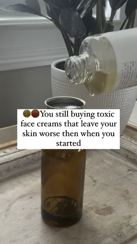 ✨Fountain of Youth Serum

🌿 1oz Castor oil  
🌿 1oz jojoba oil.   
🌿 1 oz Blackseed oil.
✨ 20 drops frankincense EO

🤎 4 oz reusable beauty bottles

Mix together in a bottle, apply at night after washing. Leave on to the morning to wake up to glowing, moisturized skin!
Over time you will reduce wrinkles, even skin tone, restore elasticity and improve overall skin. 
You can use twice daily if you’re day or skin calls for it 😊😊
** All these ingredients have multiple uses in your home Farmacy. 🤎🤎

#LTKVideo #LTKGiftGuide #LTKbeauty