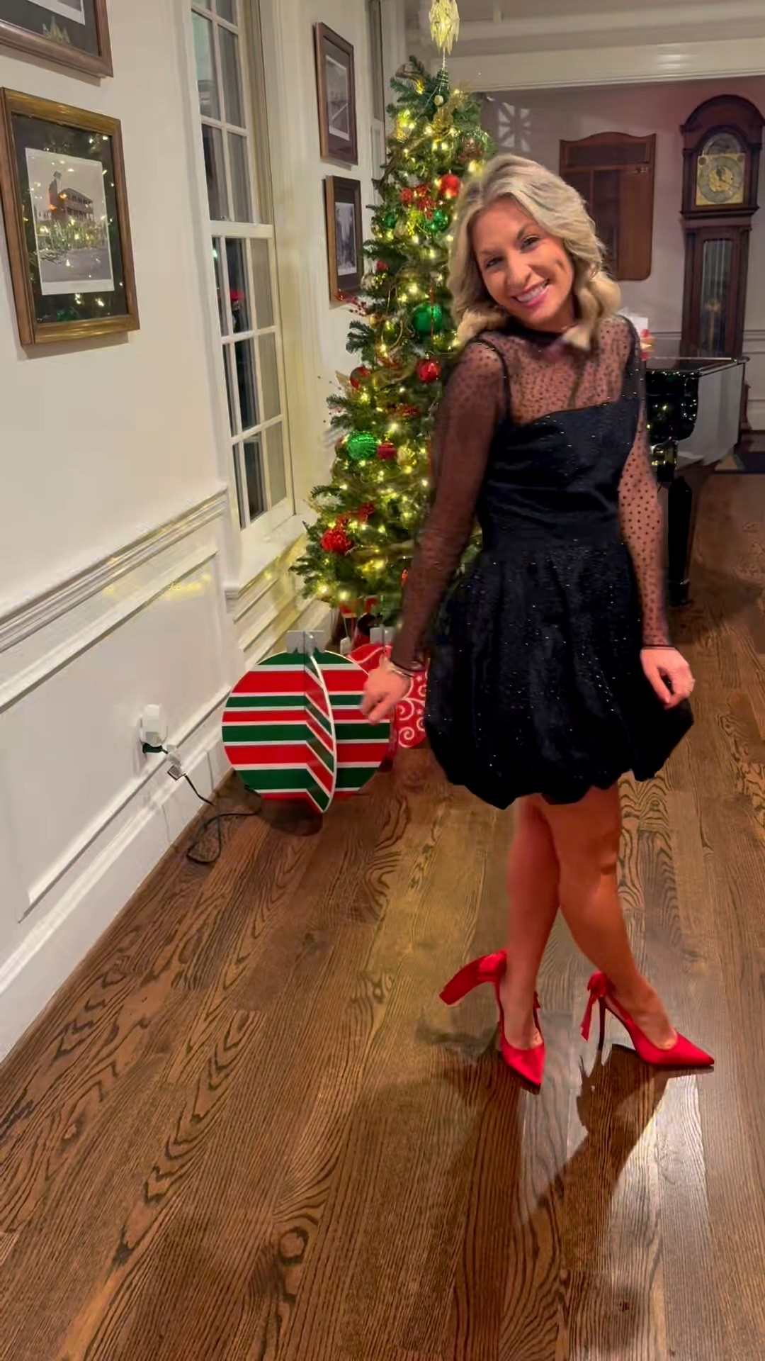 Little black dress holiday edition ✨❤️

#LTKPetite #LTKHoliday #LTKootd