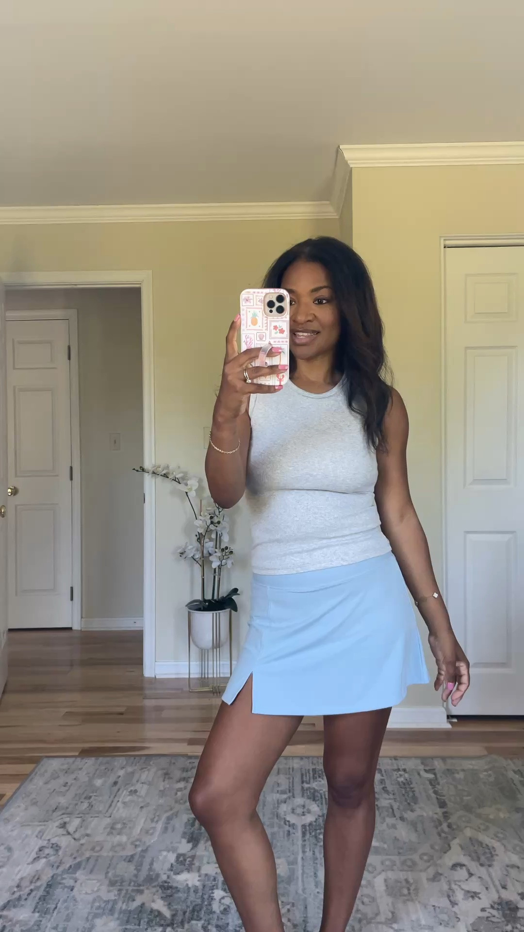 Wearing a small in the top and the skort, both are true to size ￼

#LTKgrwm #LTKootd #LTKOver40