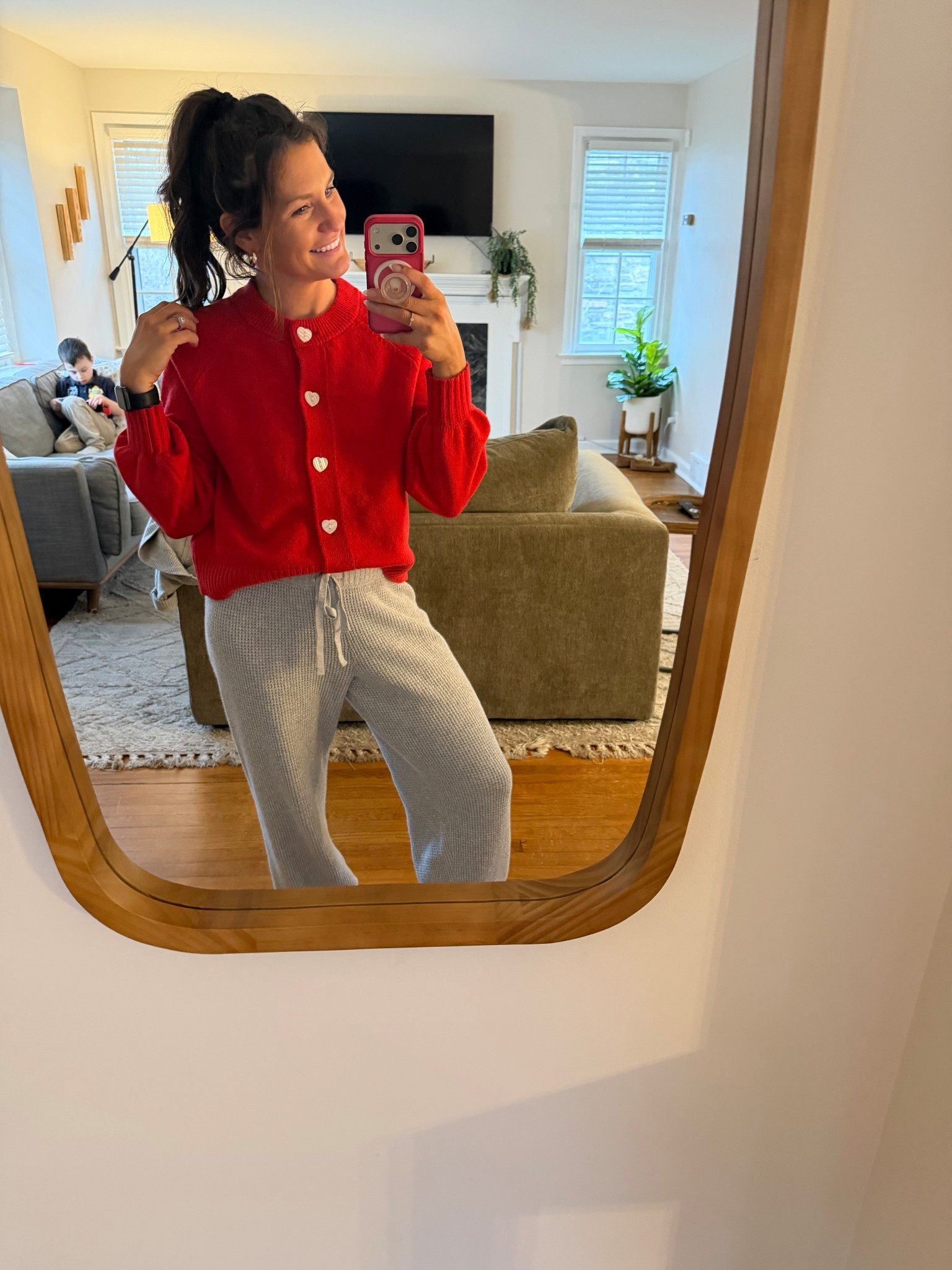 Cutest Valentine’s Day sweater from @oldnavy! 

#valentinesday #oldnavy