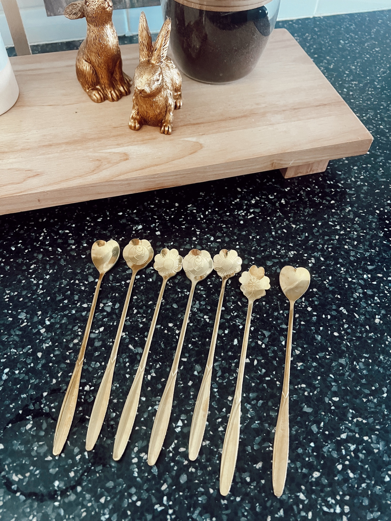Stir Spoons! ☕️🐇🍨

#stirspoons #coffee #coffeebar #homedecor #springdecor #easter #easterdecor #kitchen 

#LTKfindsunder50 #LTKhome #LTKSeasonal