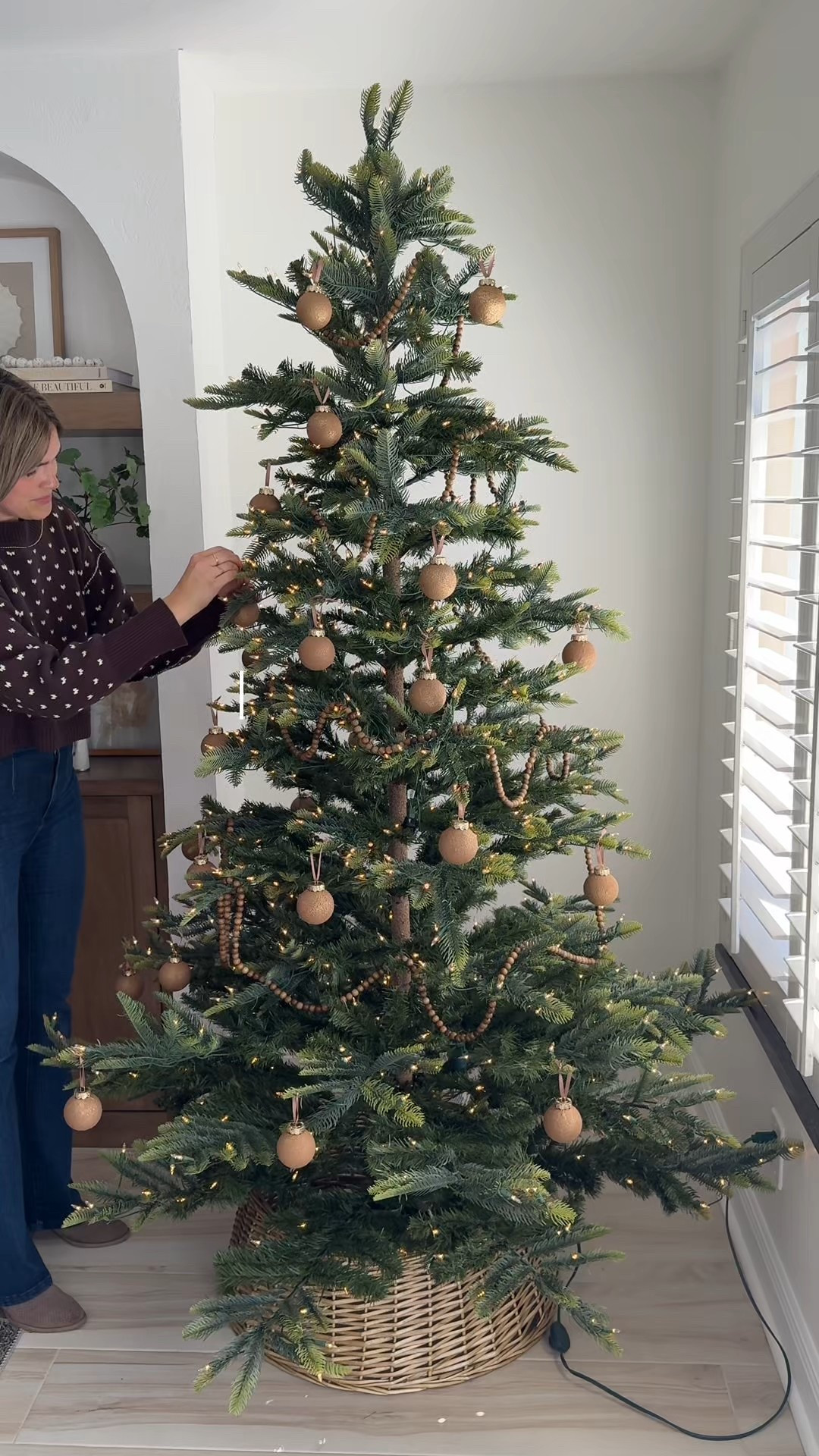 Earthy Christmas tree decor finds for your living room!

#LTKHoliday #LTKFindsUnder100 #LTKSeasonal