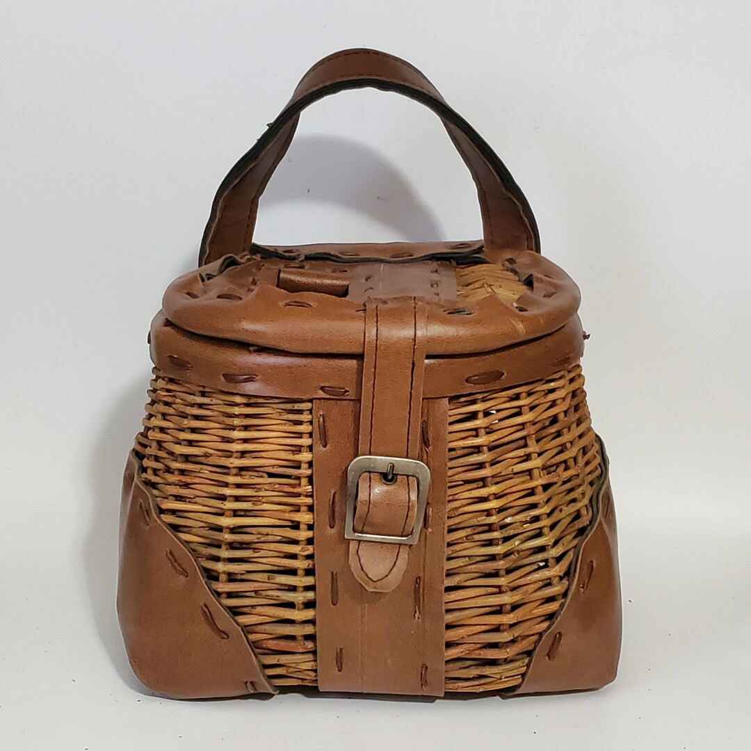 Vintage Fishing Creel Hand Woven Wicker Basket Leather Top Handle - Etsy | Etsy (US)