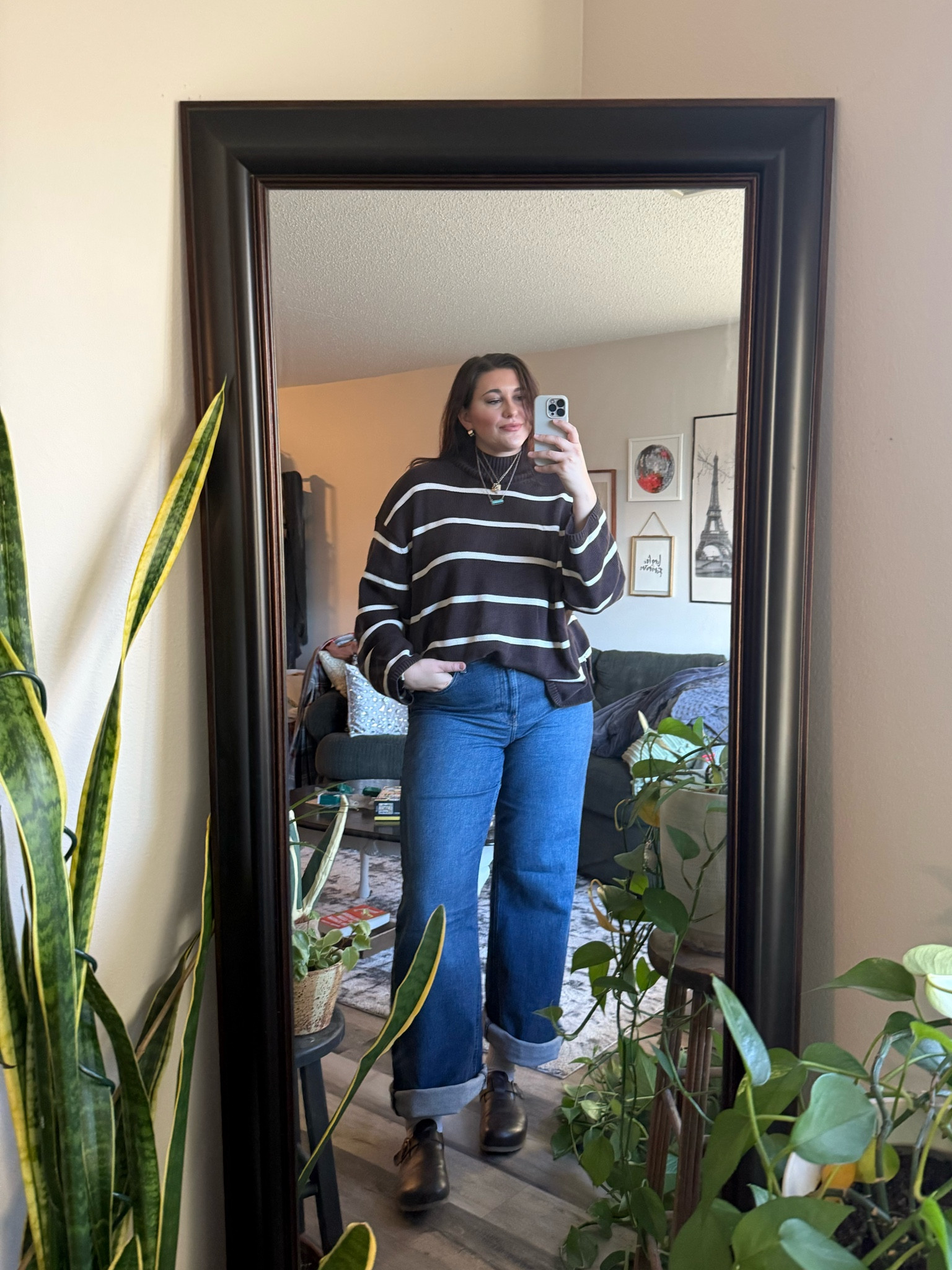 Comfy chocolate brown Monday morning (that sounds like a Spotify daylist) 🤎🐻

#LTKWorkwear #LTKSeasonal #LTKFindsUnder50