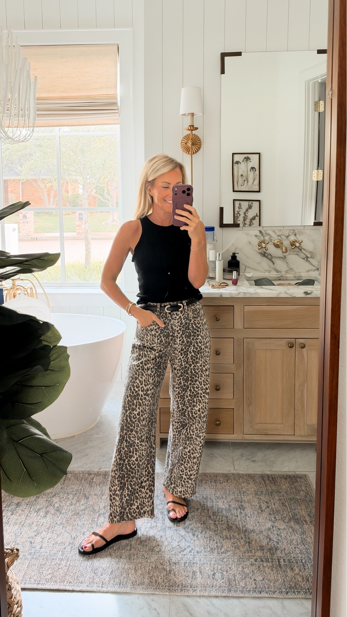 Fall transition OOTD

tank: small
jeans: 24 (run huge, I sized down 2!)

#LTKOver40 #LTKootd #LTKSaleAlert