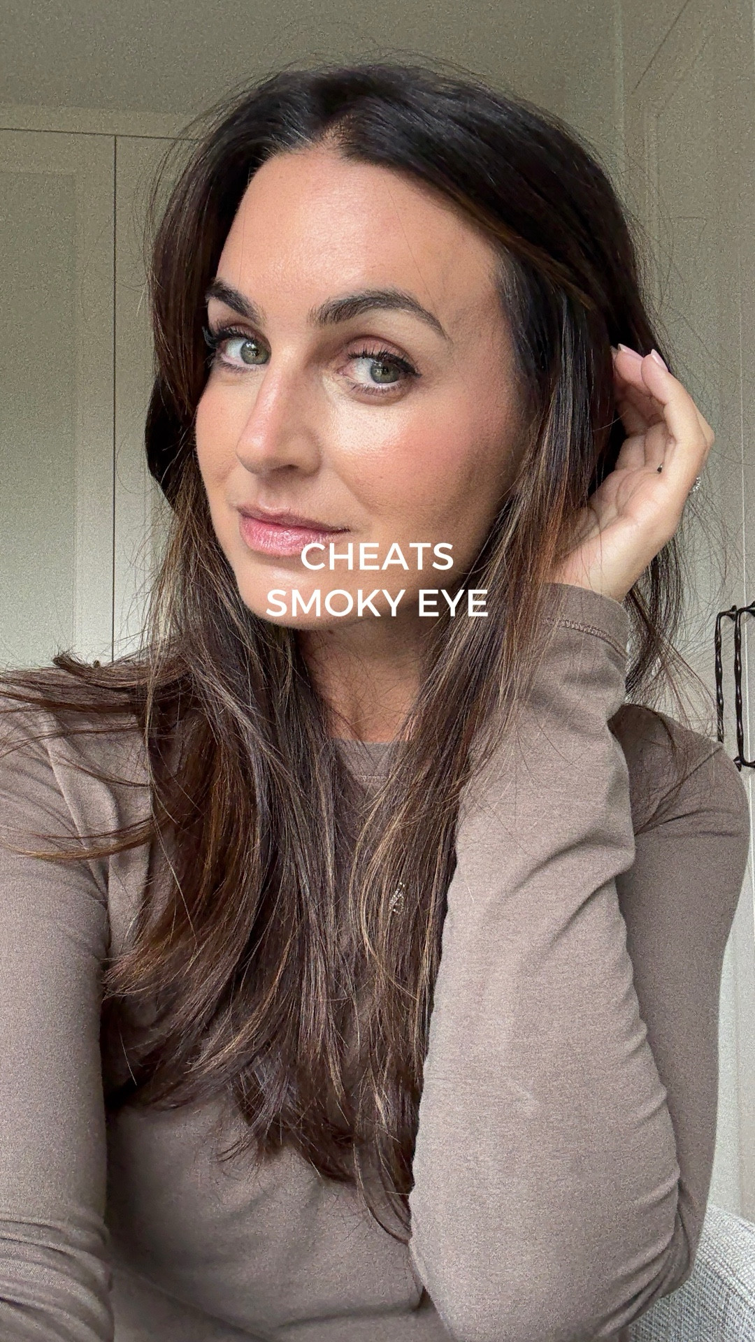 Everyone can do this smoky eye, whatever your makeup expertise, it’s that easy. I’m wearing shade Hazelnut 

Smoky eye, makeup crayon, eyeshadow crayon, VIEVE, autumn makeup, easy makeup 

#LTKdatenight #LTKuk #LTKbeauty