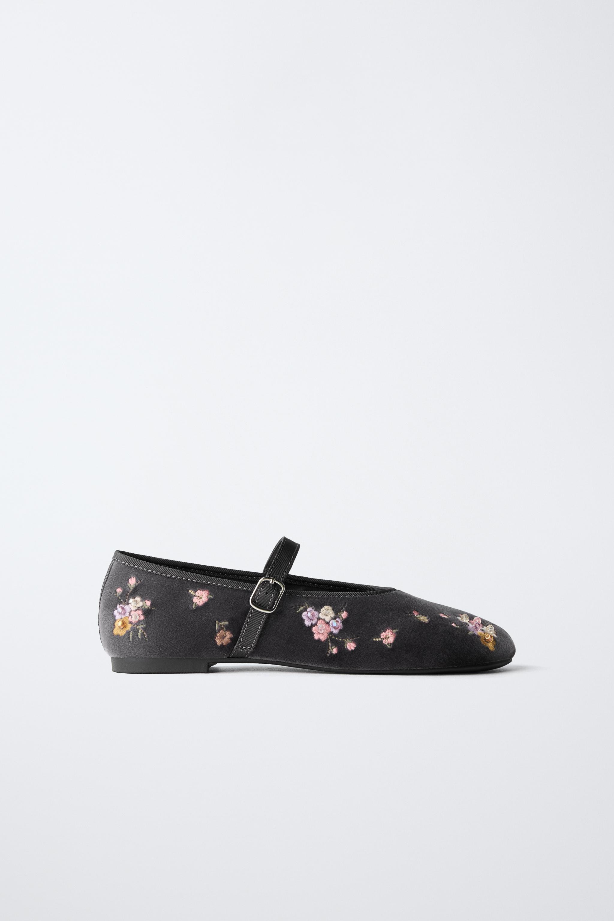 FLORAL EMBROIDERED BALLET FLATS | Zara US