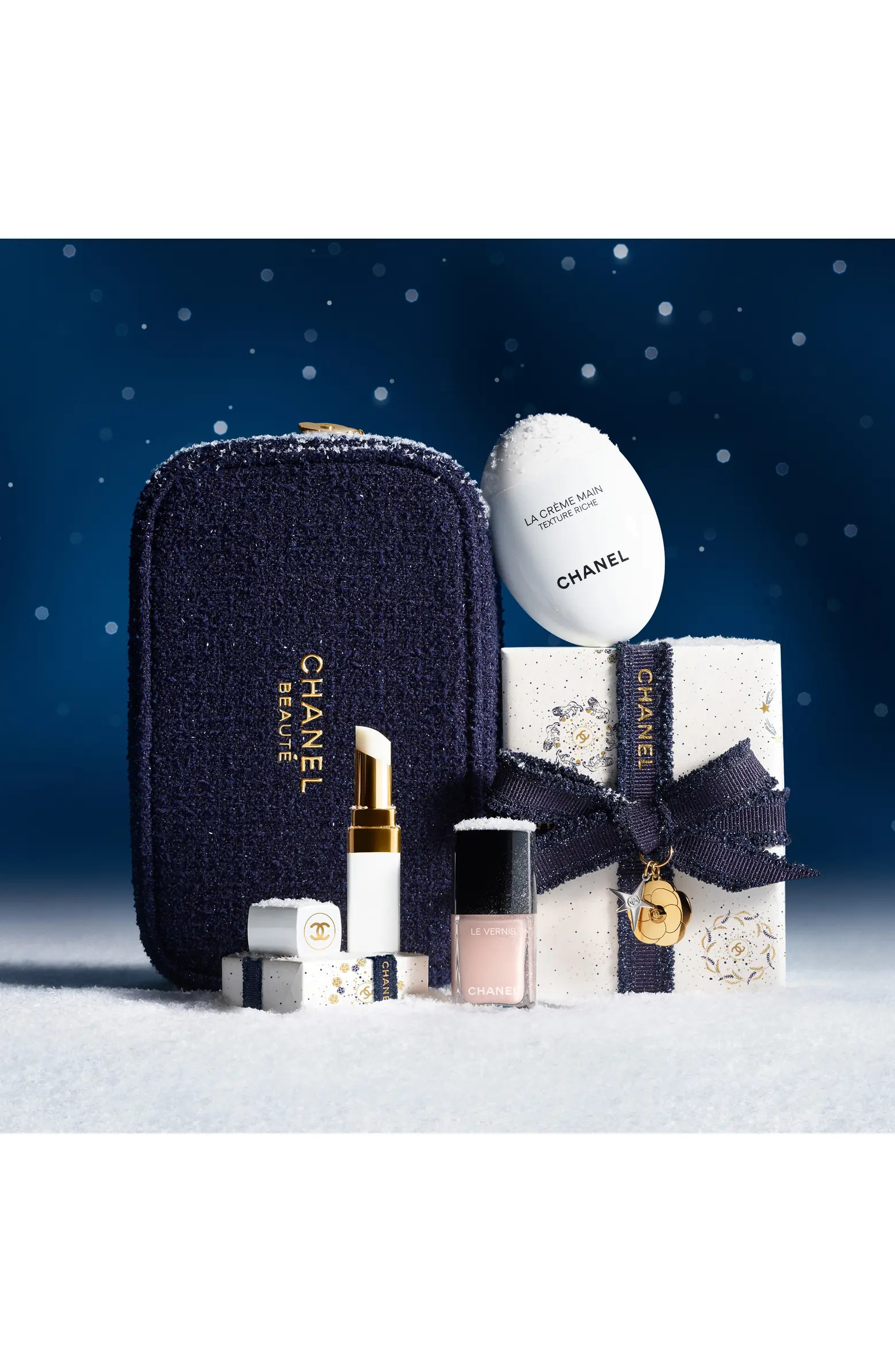 COVETED ESSENTIALS Beauty Set | Nordstrom