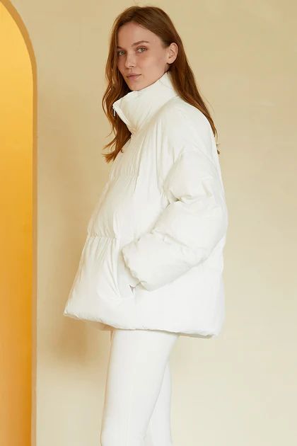 Charlotte Oversized Puffer Jacket | Storets (Global)