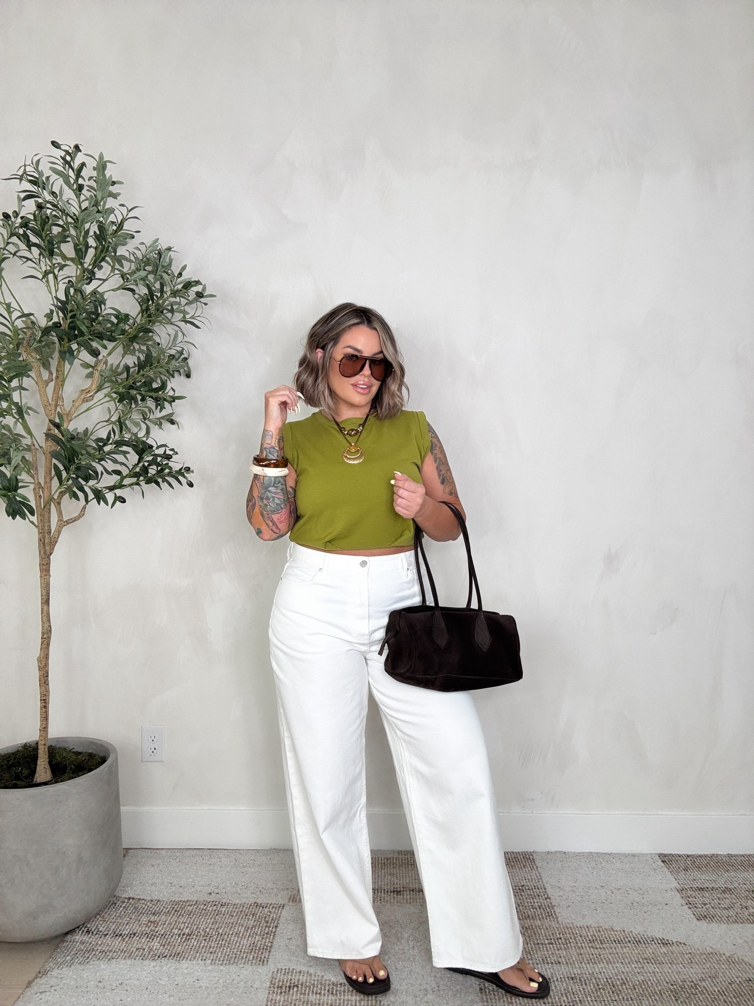 Top xl 
Jeans ( incredible Amazon find ) size 12r they come in lengths. I have them in reg for flats and long for heels I’m 5’5 
#amazon #under50 #denim #jeans #freepeople 

#LTKootd #LTKMidsize