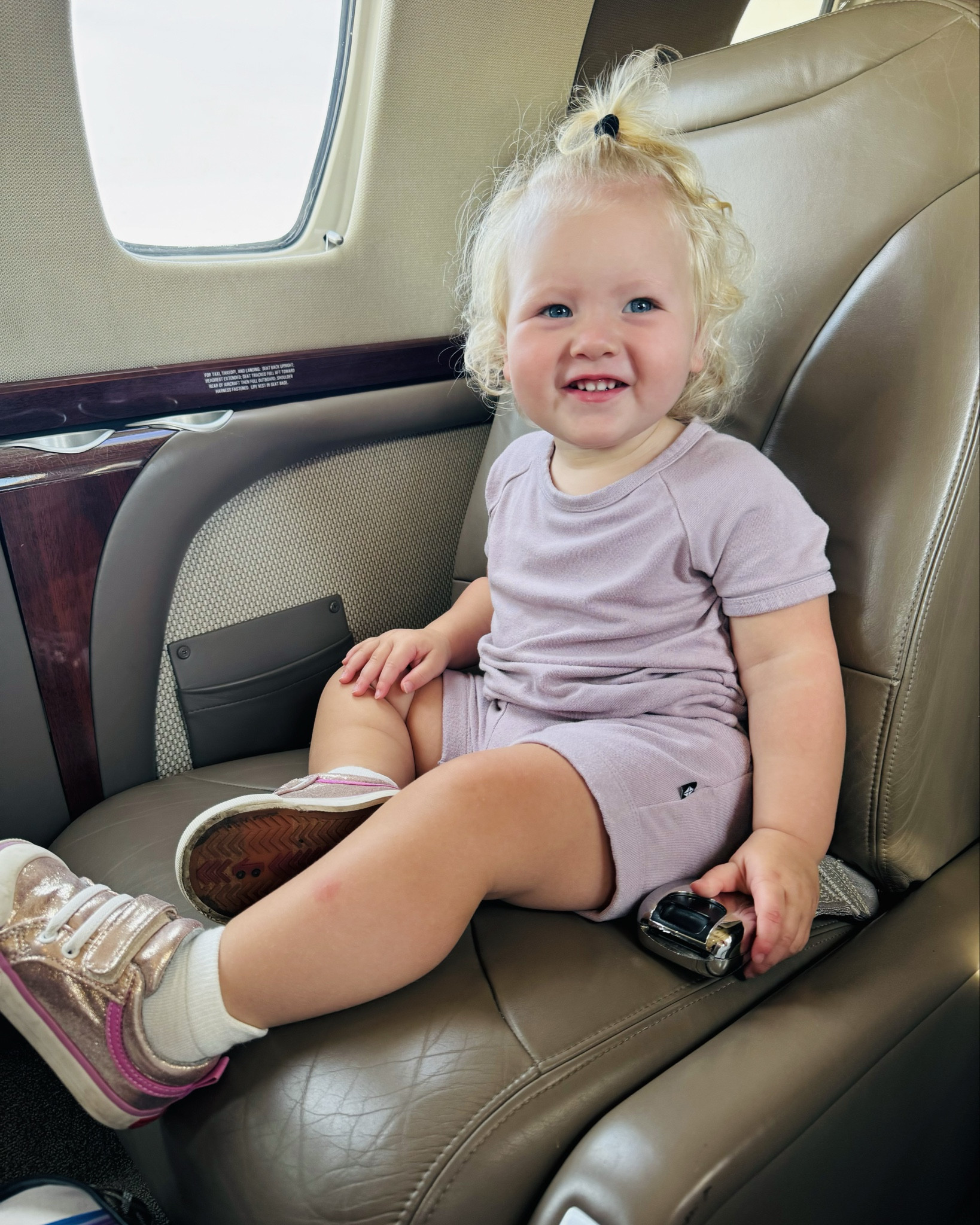 Best toddler sneakers, toddler outfit, Kyte baby, socks 