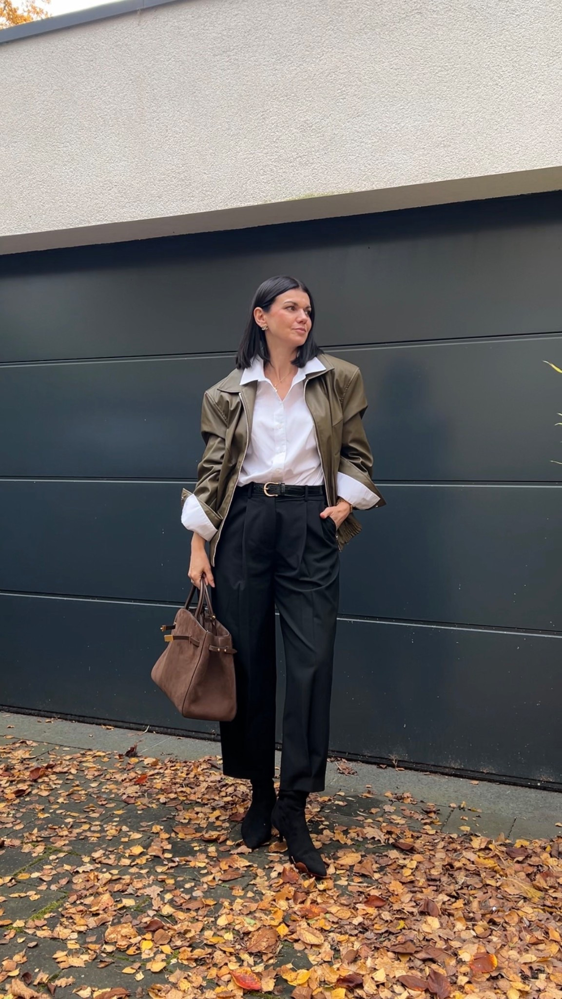 Classy Herbst Outfit 

Hose, Lederjacke, Bomberjacke
Hose, autumn outfit

#LTKeurope #LTKdeutschland #LTKautumn