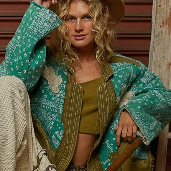 Pol Paisley Pattern Patch Detail Quilted Woven Twill Jacket | Poshmark