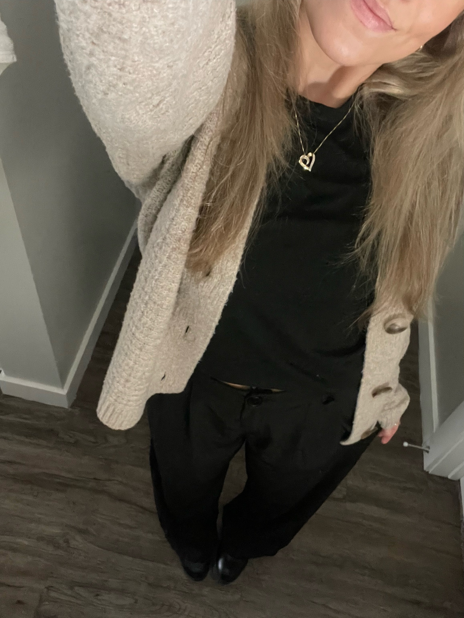 Casual workwear



Fashion finds  women’s fashion  winter outfit  winter work outfit  winter workwear  women’s winter look  casual workwear  business casual  style guide  

#LTKSeasonal #LTKstyletip #LTKworkwear