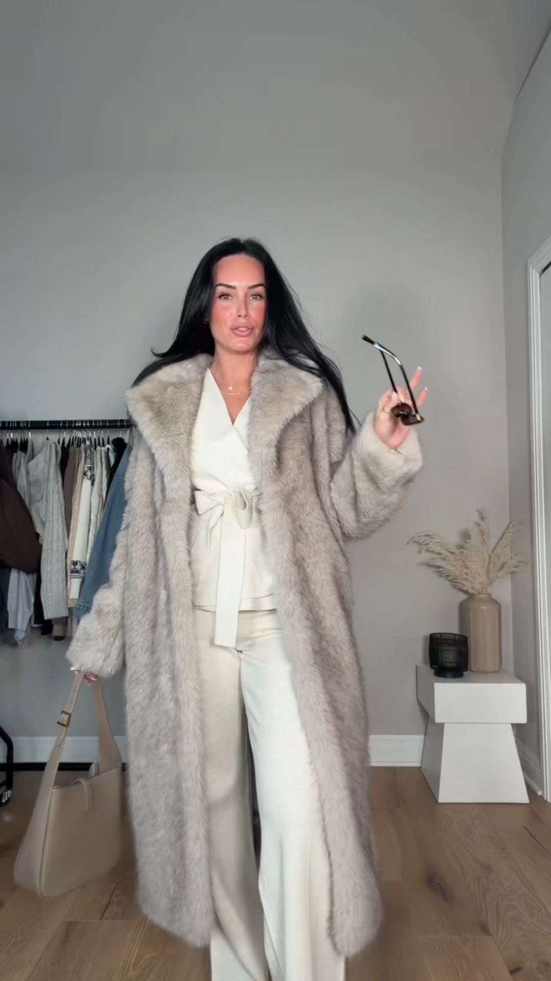 Chic uniform: matching set + fur coat 🤍 I will have my outfit on my LTK in the “outfit inspo” section! 

My sizing 5’7, 145lbs, 32dd
Im wearing size smalls 

#LTKgrwm #LTKootd #LTKWorkwear