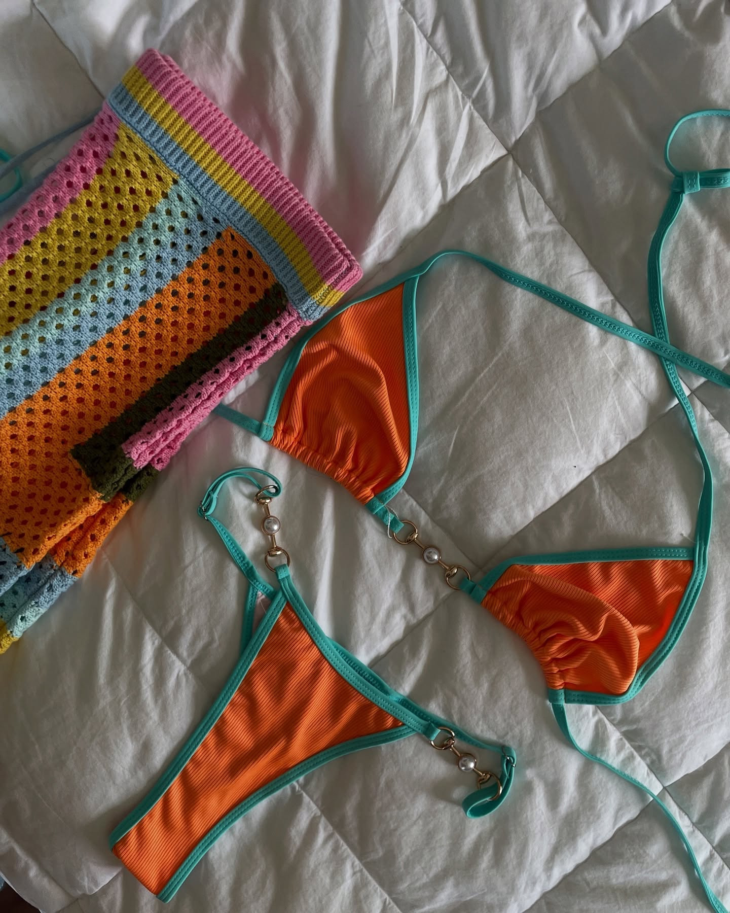 What I wore Costa Rica Edition 🇨🇷

In a rush needing swimsuit, I ran to Amazon! I’ve been seeing the girls successfully, snag some cute bikinis, and I decided to give it a try.

I love this set gave dental floss with a pop-up color ! Especially with the pearl detailing it went perfectly with my earrings.

A vacay must have for sure🤞✨

#LTKSwim #LTKFindsUnder100 #LTKTravel