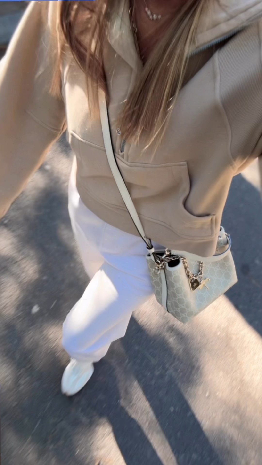 Cozy Tahoe outfit 


#LTKFindsUnder100 #LTKOver40 #LTKFindsUnder50