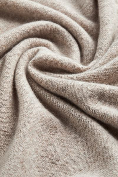 Fine-knit cashmere jumper | H&M (UK, MY, IN, SG, PH, TW, HK)