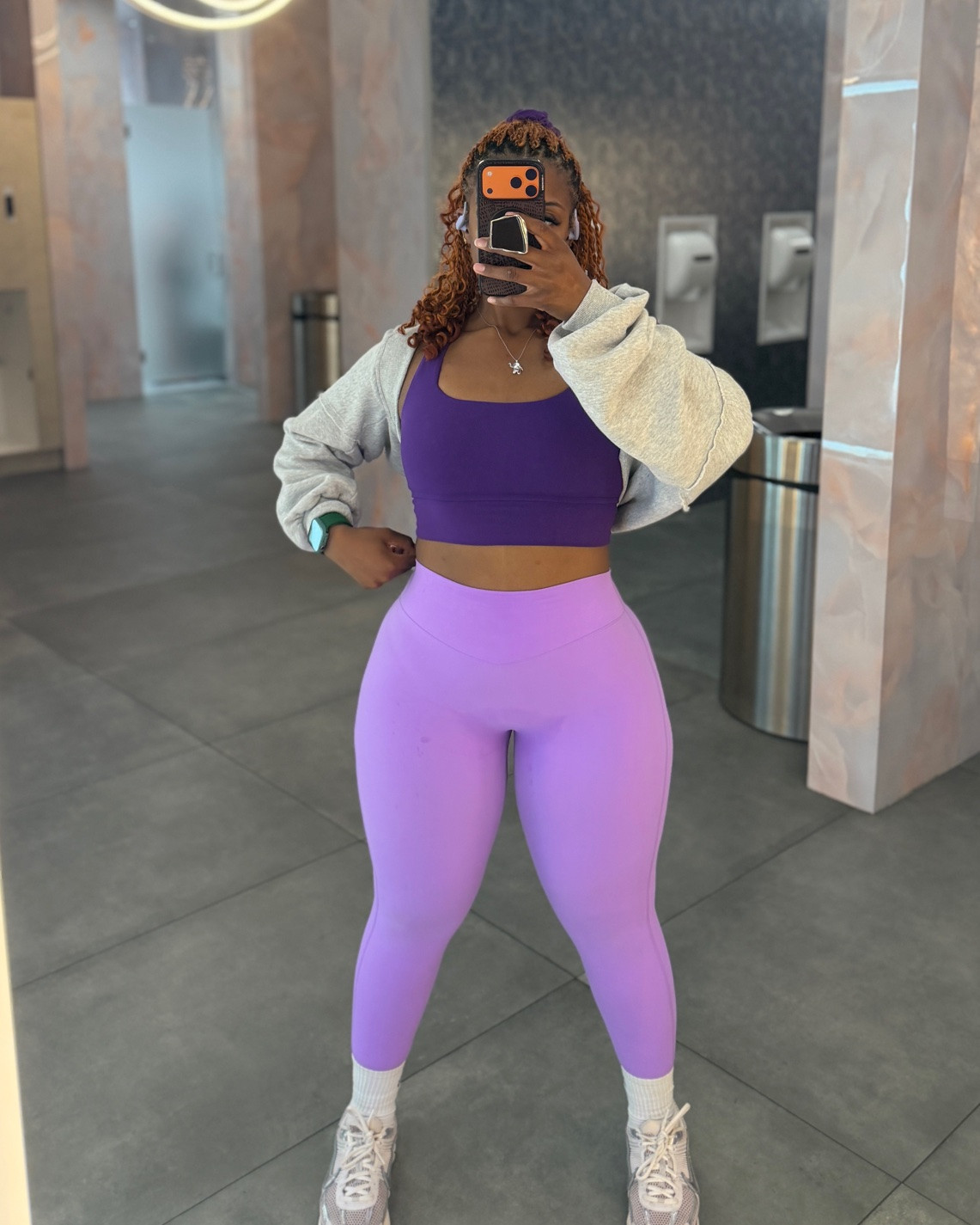 💜💜

Size Medium 
Support code: CCURVES

#LTKActive #LTKootd #LTKfitnessgoals