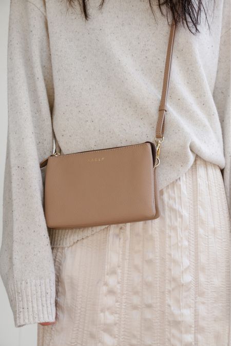 This little mini bag is so cute! Absolutely obsessed with the taupe colour. It’s 15% off with code JAMIELOVESSABEN (along with all their other full priced bags!)

#LTKsalealert #LTKitbag #LTKaustralia