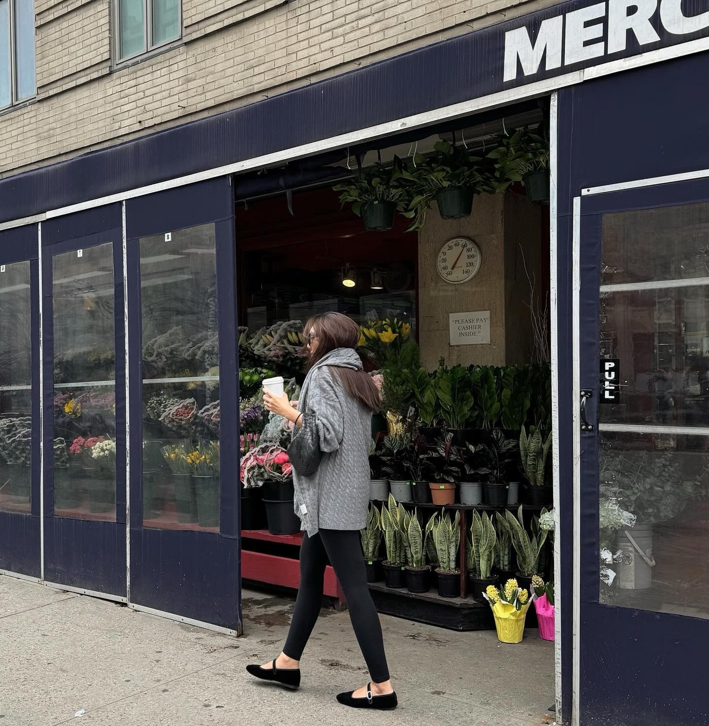 All about minimal, casual, effortless chic outfits 🫶🏻

#ootdnewyork10 #casualchic #casualstyle #effortlessstyle 

#LTKSeasonal #LTKstyletip #LTKGiftGuide