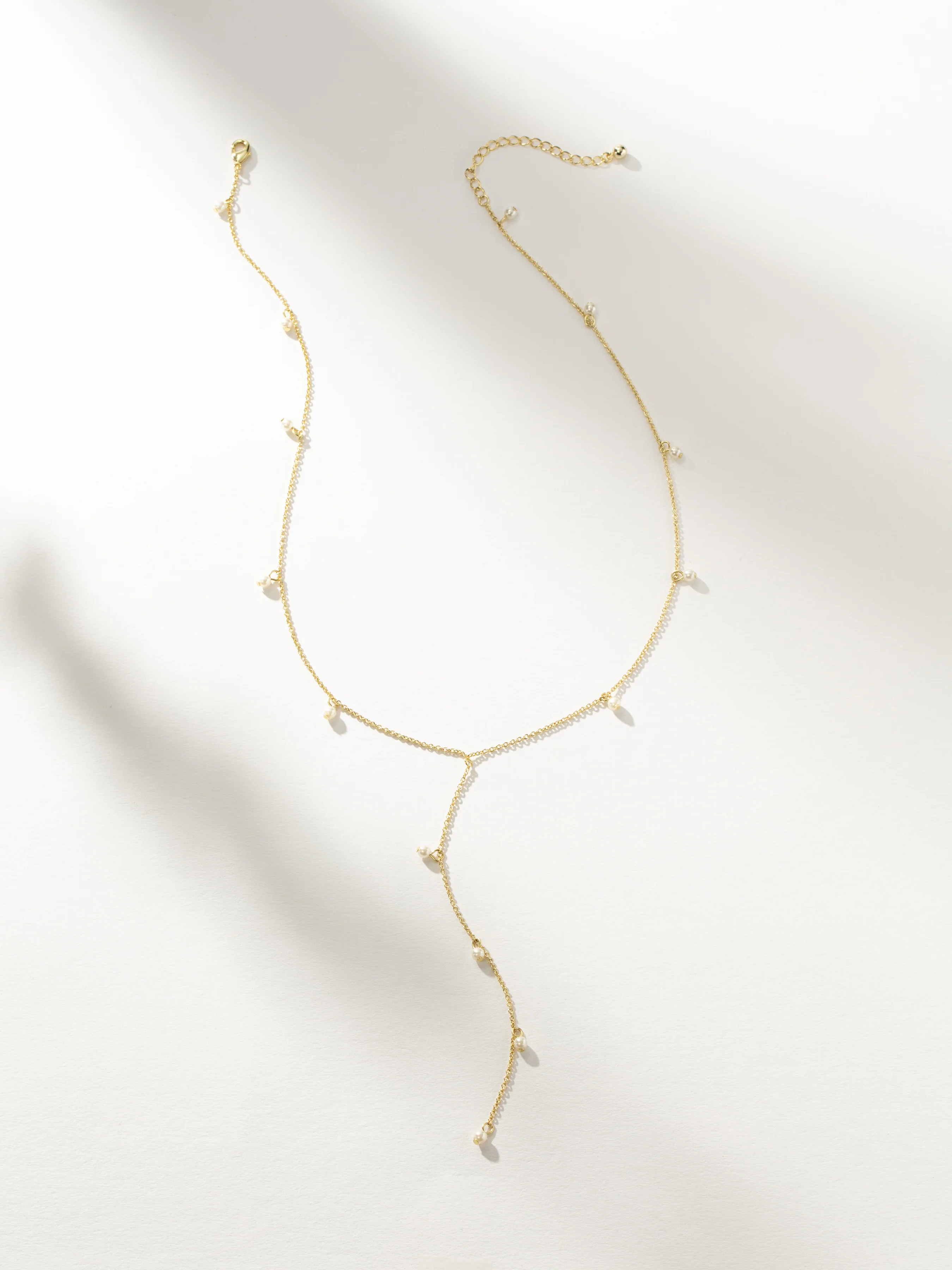 Gold Chain and Pearl Lariat Necklace | Uncommon James | Uncommon James