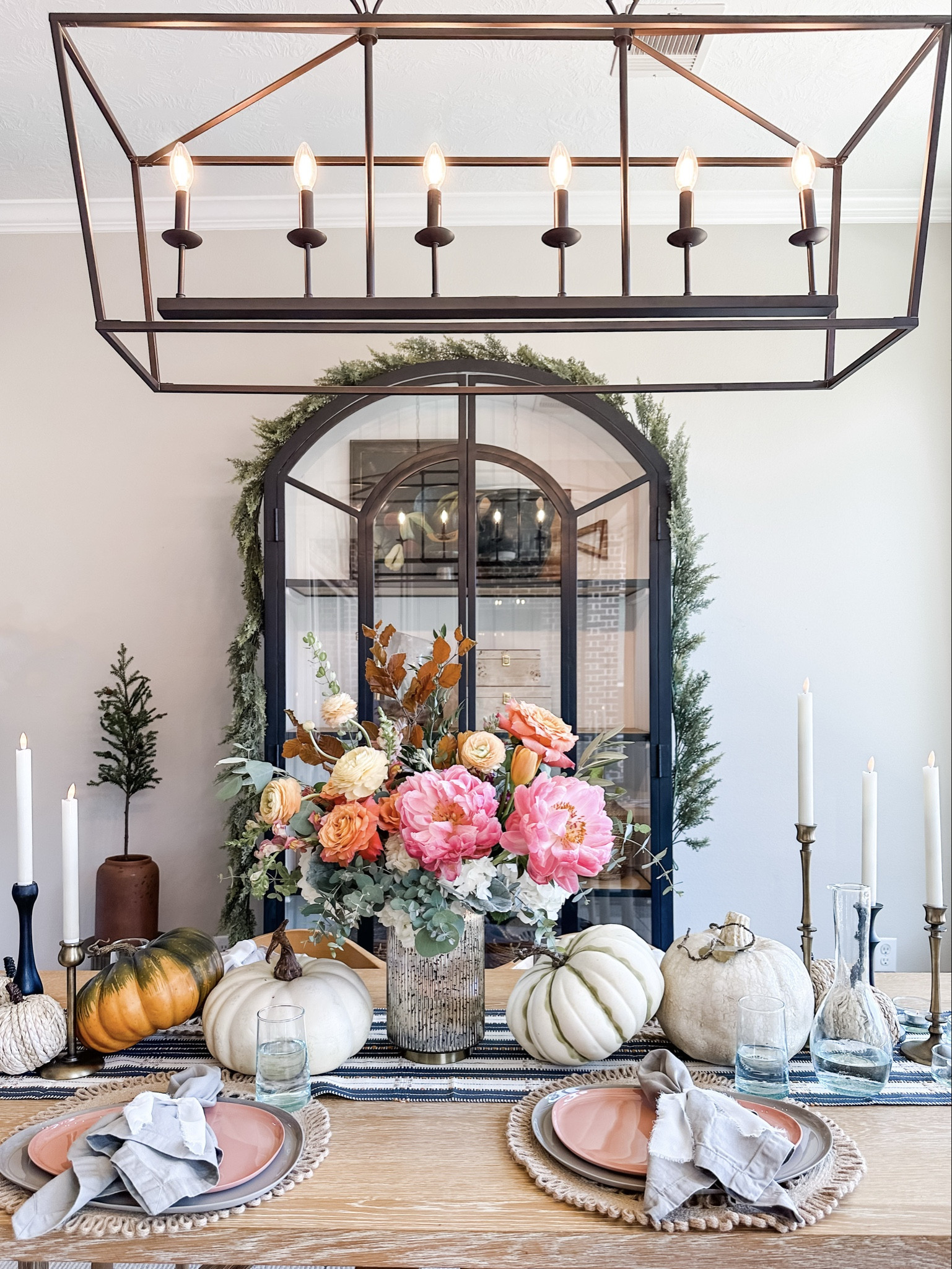 Loving this fall setup in my dining room! 

#LTKSeasonal #LTKHome #LTKHoliday