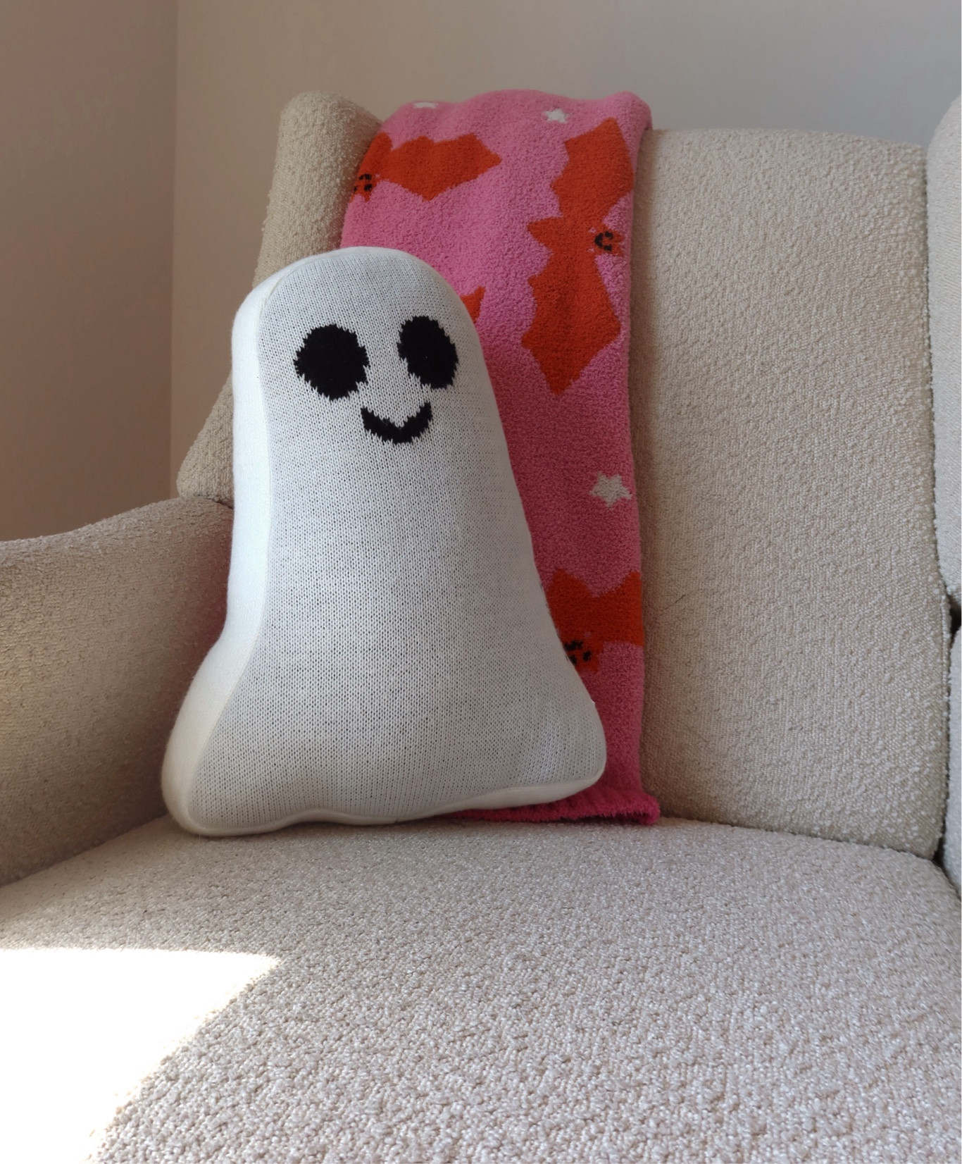 Home Goods blanket and pillow. Linked similar finds online!

#LTKKids #LTKFamily #LTKHalloween