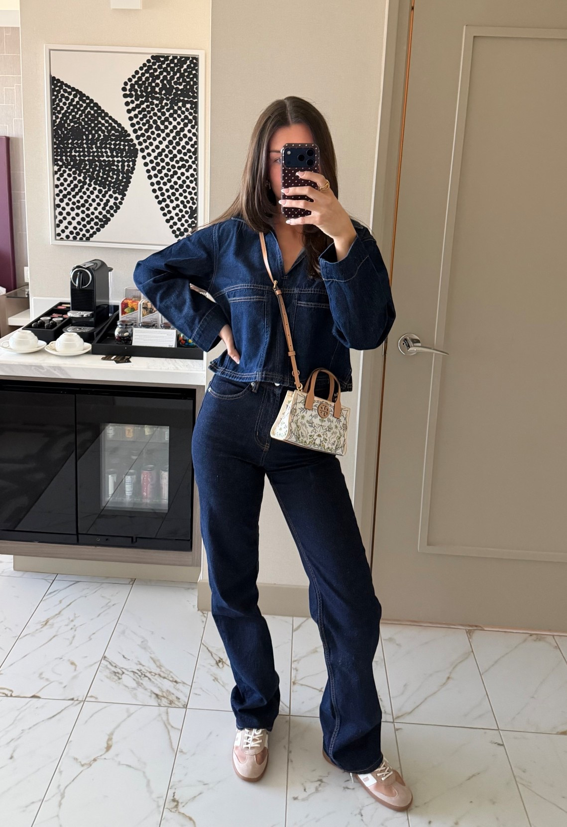vegas magic fit ✨💓✈️ #denim #springsneaker 