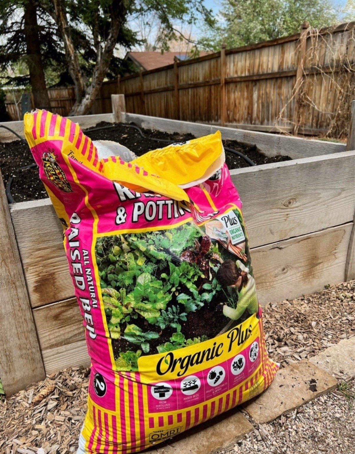 My go-to potting soils for a thriving garden! Finding the right soil makes all the difference when it comes to healthy, happy plants, and these are my absolute favorites! Whether I’m planting in containers, raised beds, or refreshing my garden soil, these blends give my flowers and veggies the nutrients they need to flourish.

I always look for organic, well-draining, and nutrient-rich options to keep my plants strong and vibrant all season long. If you’re getting ready for spring planting, these are definitely worth checking out! 




#LTKSeasonal #LTKHome #LTKU