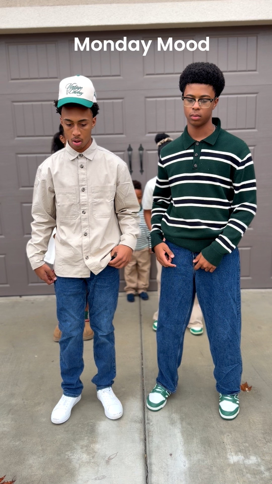 Monday Mood- Family Coordinated Style! 💚💚💚