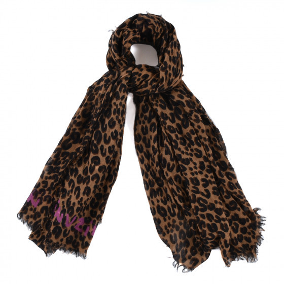 LOUIS VUITTON

Cashmere Silk Leopard Etole Stole Marron | Fashionphile