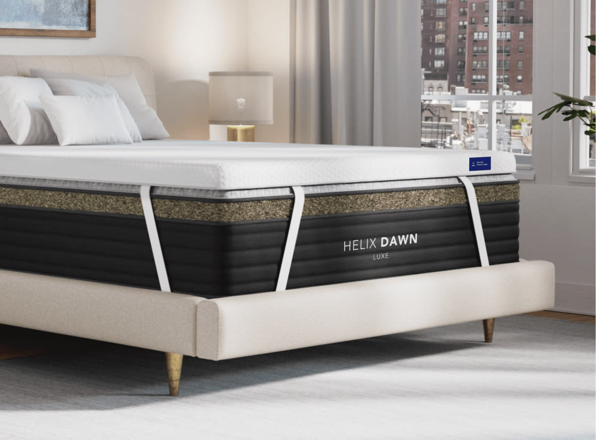 PREMIUM MATTRESS TOPPER WITH GLACIOTEX | Helix Sleep