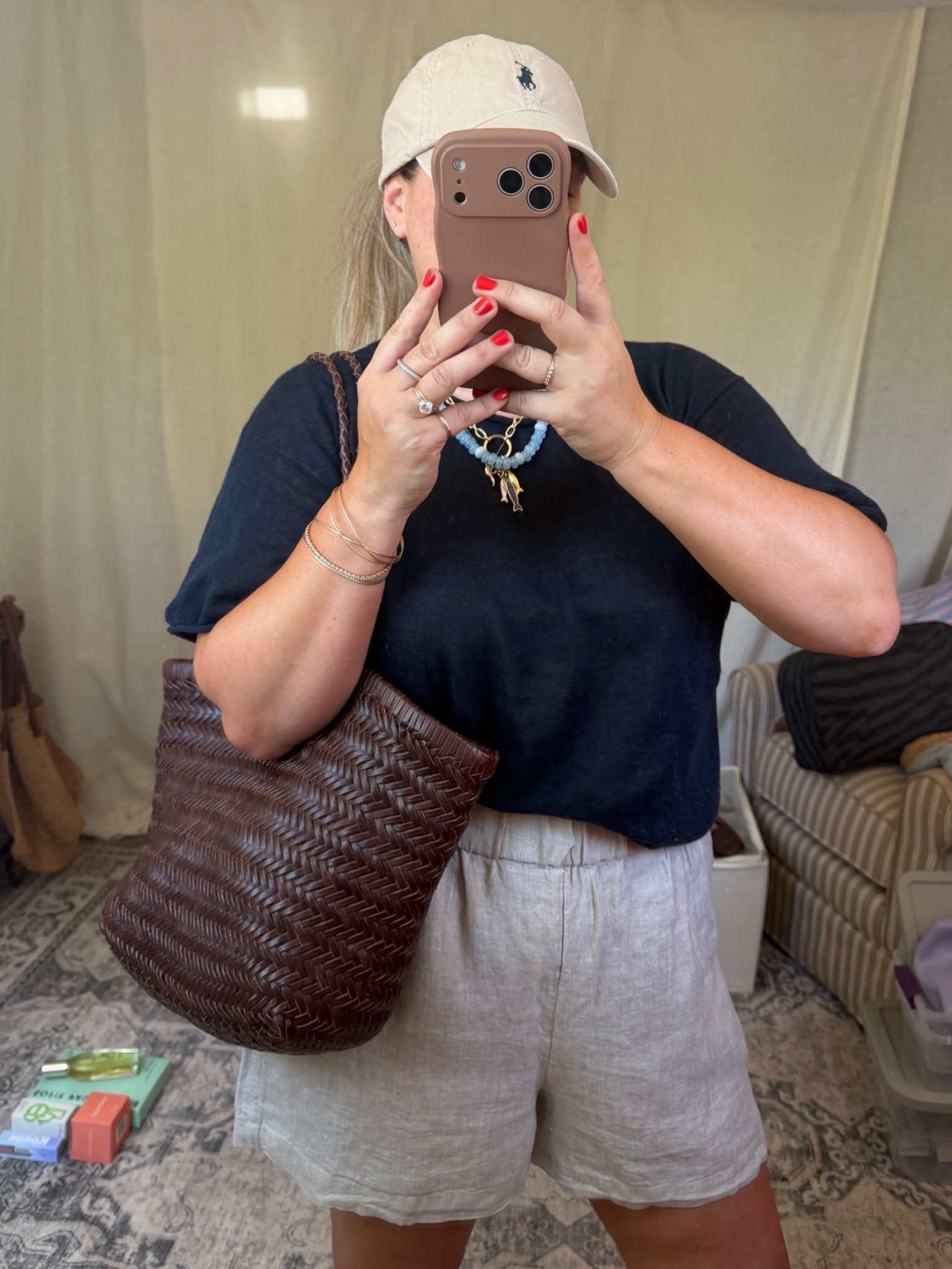 Jcrew and buck mason

#LTKootd #LTKmomlife #LTKmorningroutine