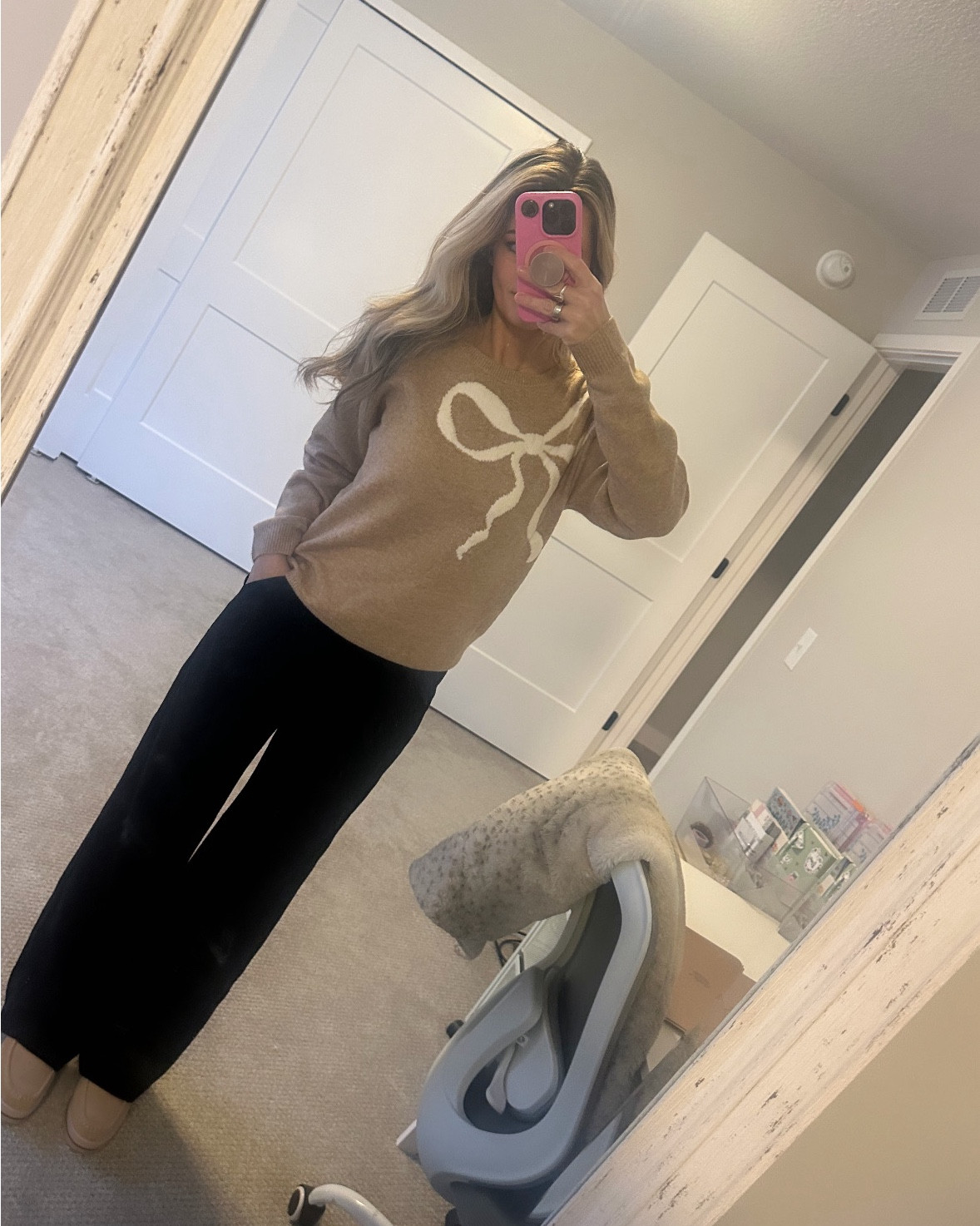 Casual Fall Work outfit// fall workwear// winter workwear// work outfit for fall// work outfit for winter// bow sweater// 

#LTKSeasonal #LTKWorkwear #LTKStyleTip